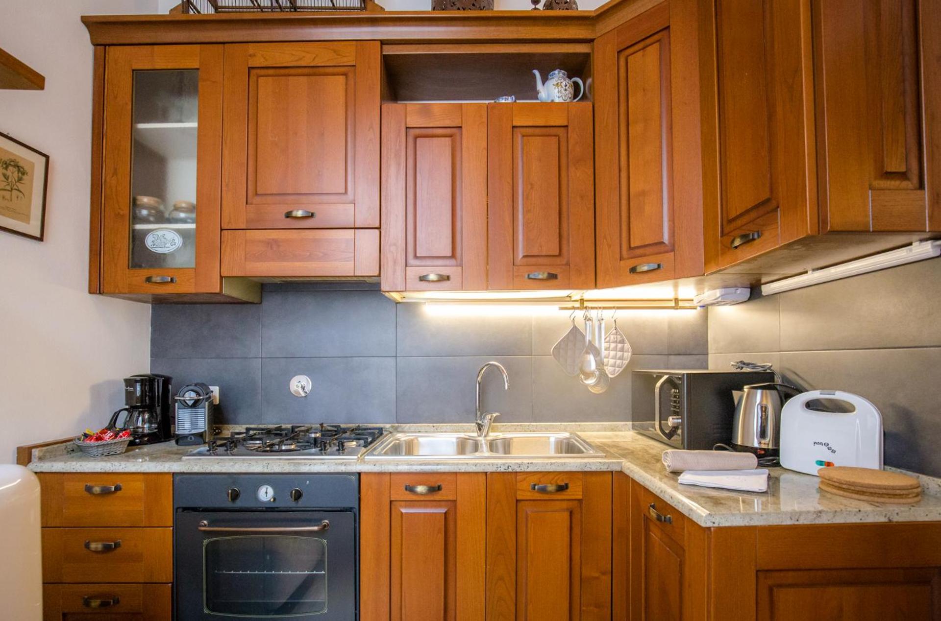 Kitchen or kitchenette