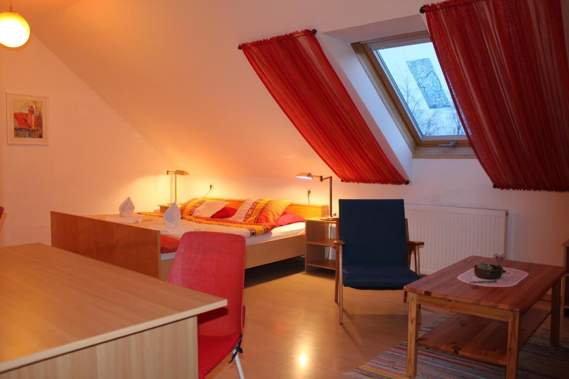 Photo of the whole room