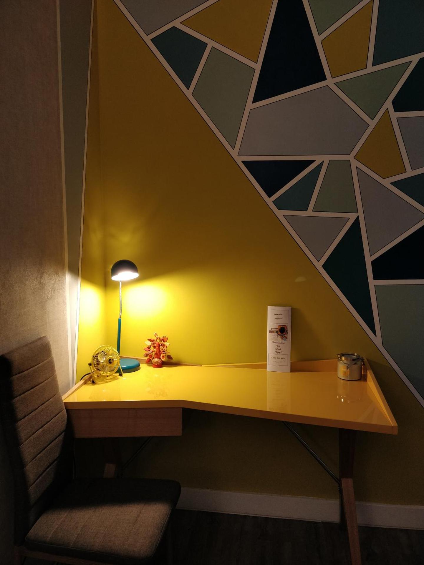 Les Clés du Bonheur by Beds4Wanderlust, 47m2 avec Terrasse privative & Parking-RER B TGV 10min-Orly 20min