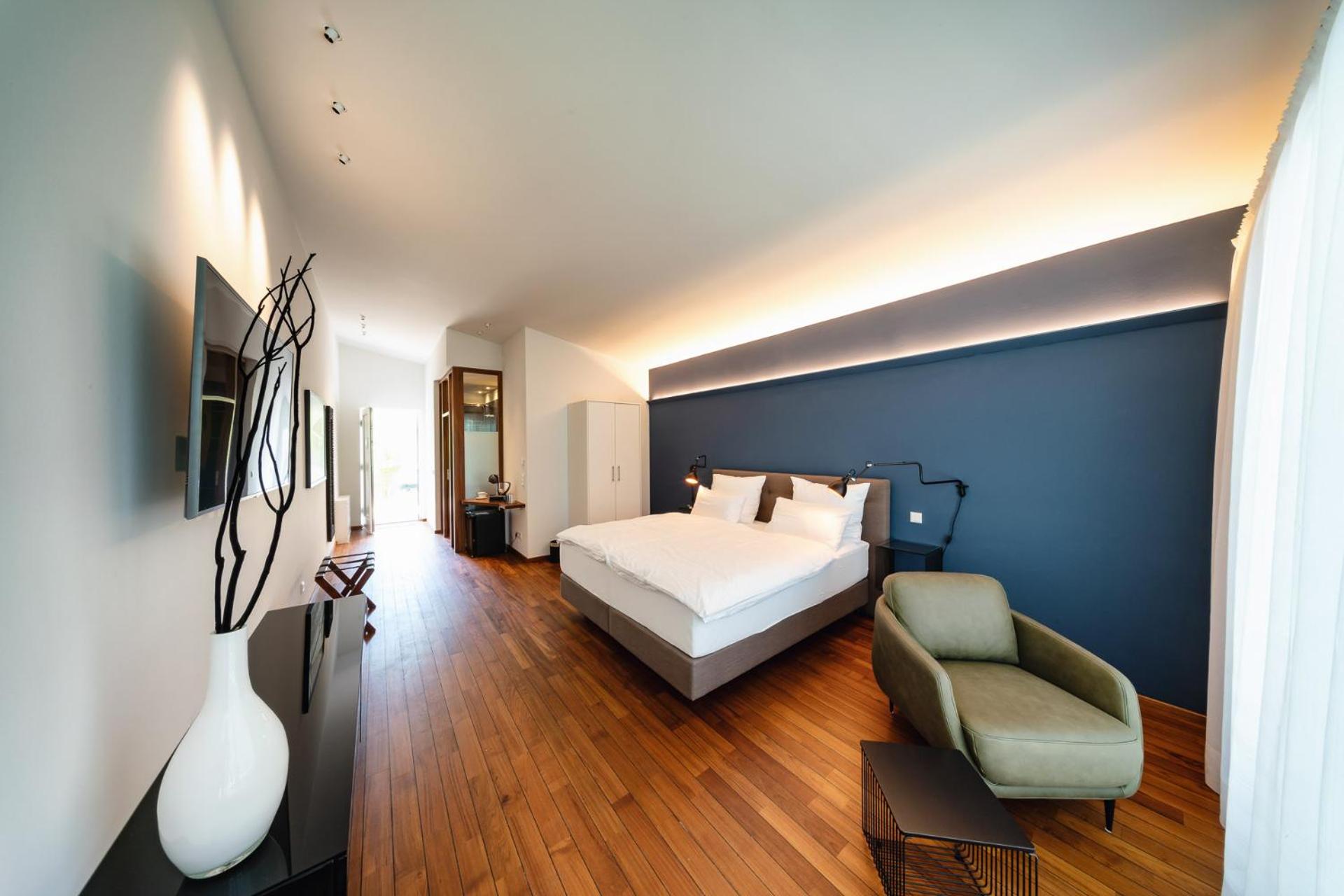 MotelplusHotel BiggeSeeFront