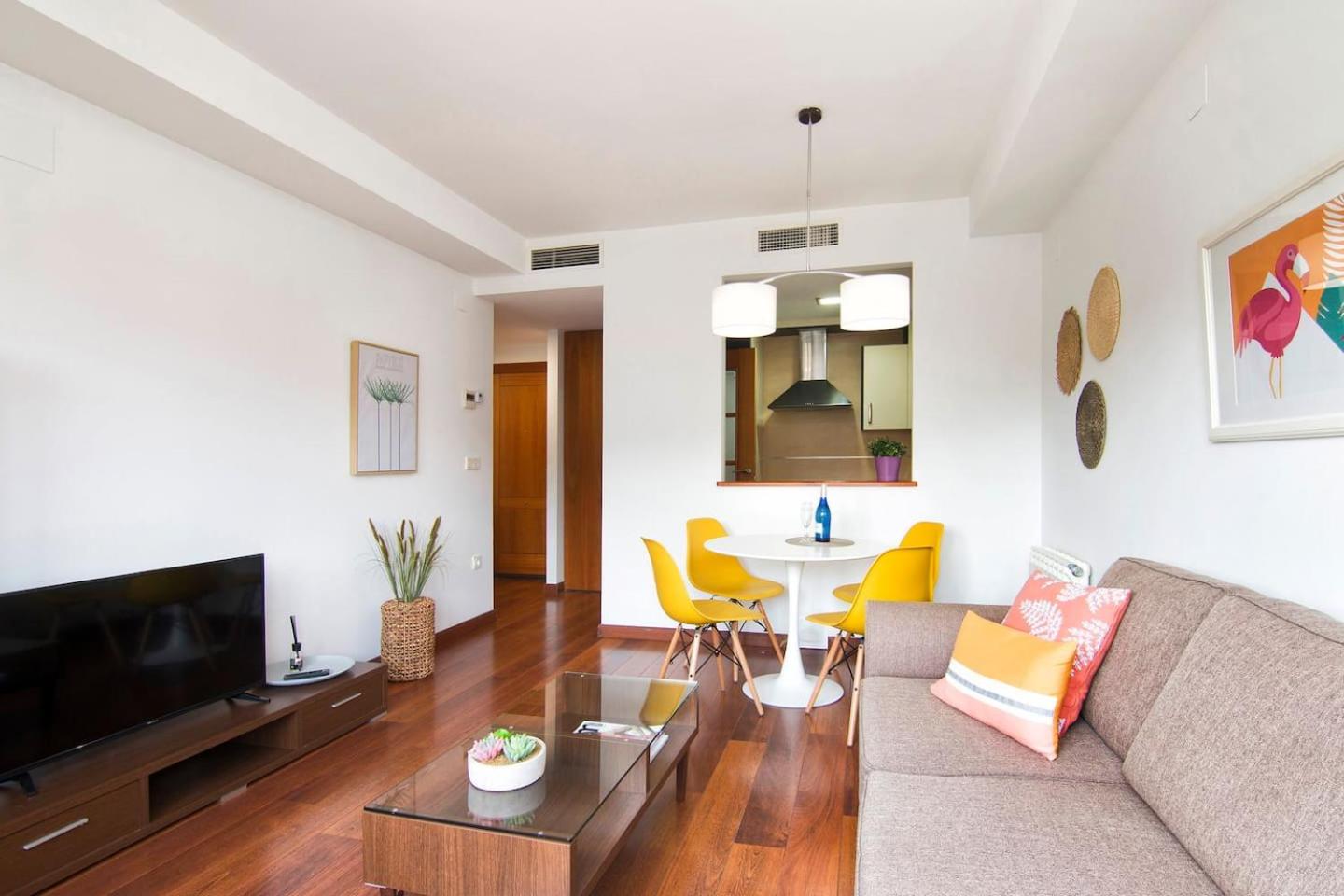 Apartamento Fórum-Ciencias con Piscina, Gym & Parking