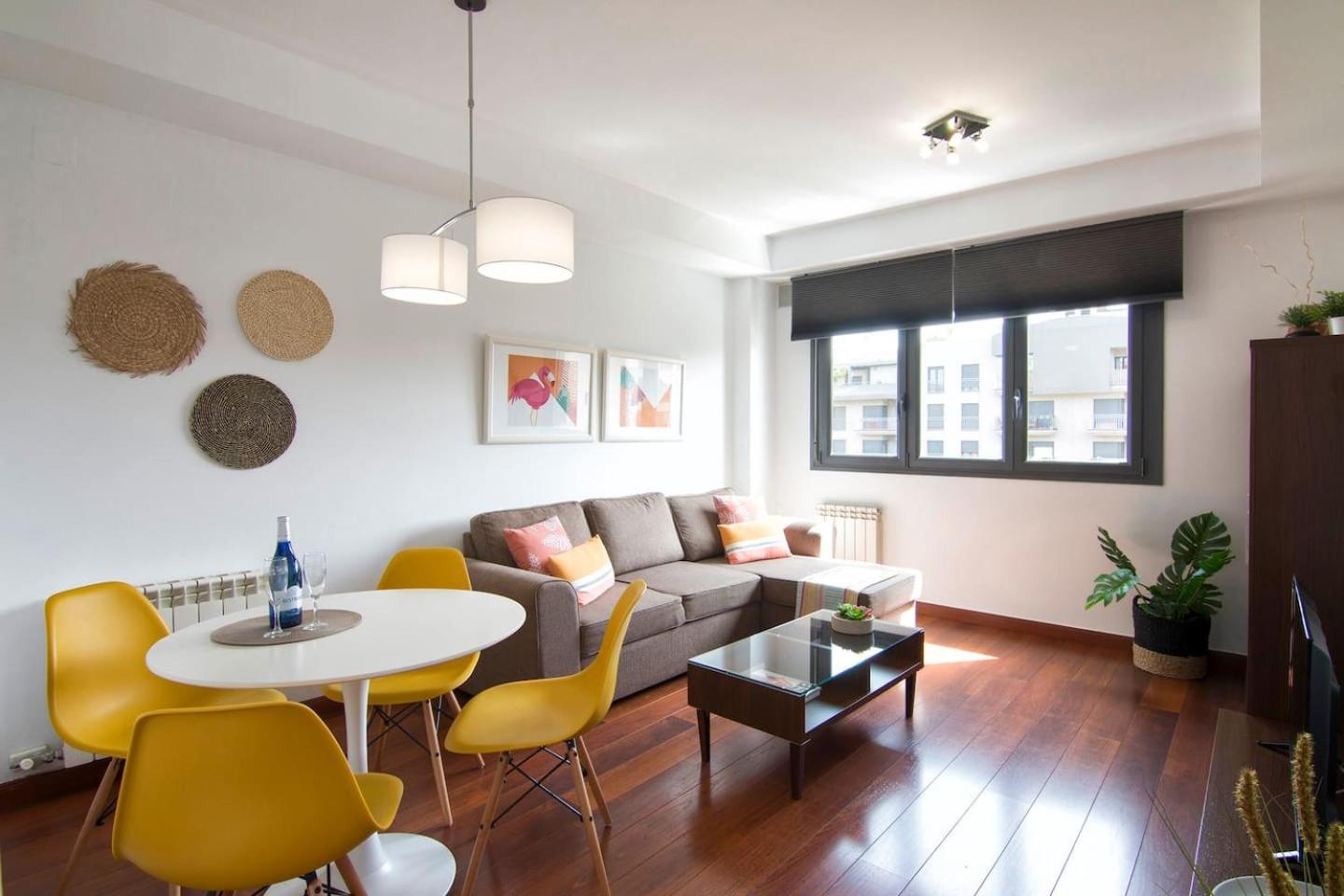 Apartamento Fórum-Ciencias con Piscina, Gym & Parking