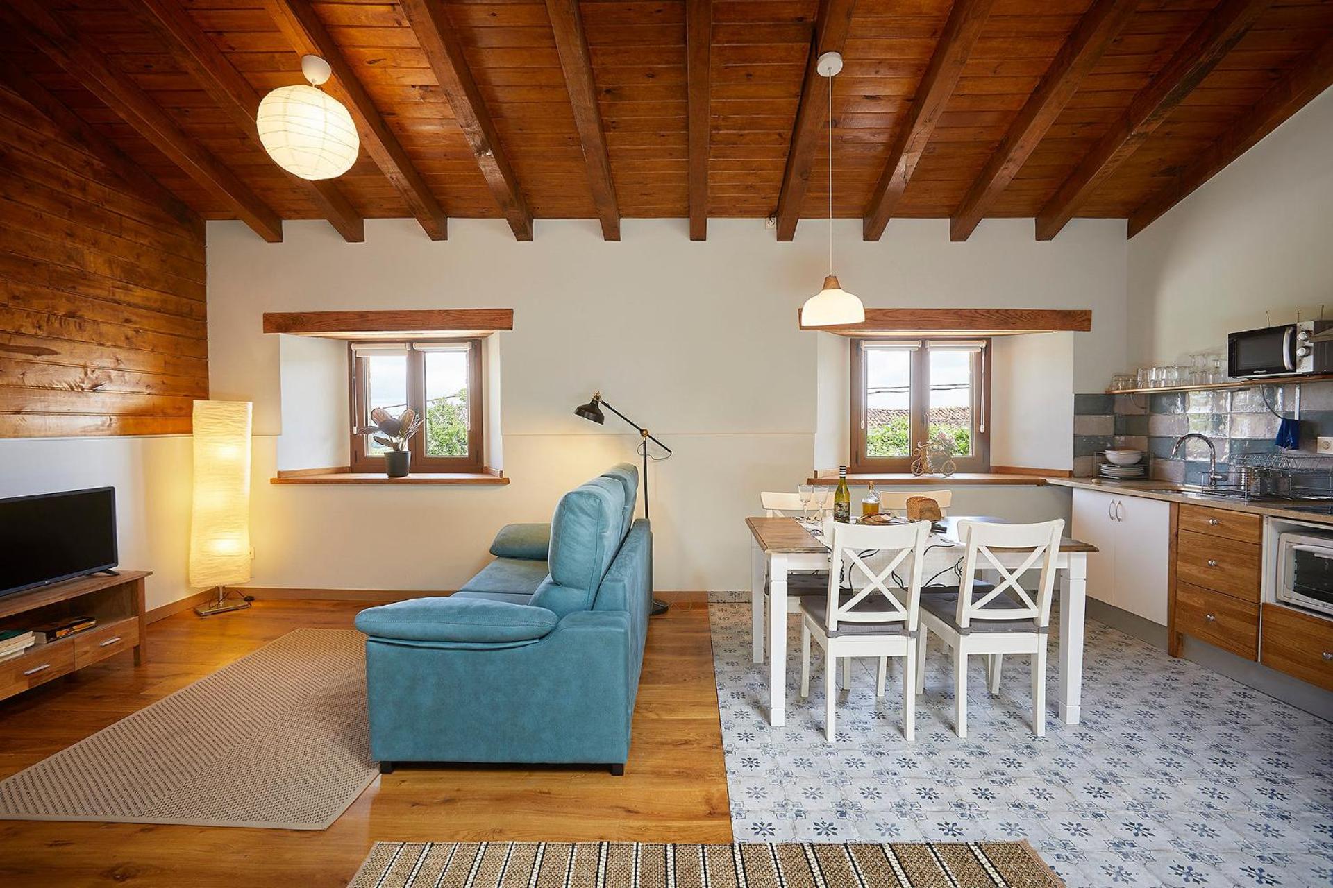 Apartment with Garden View