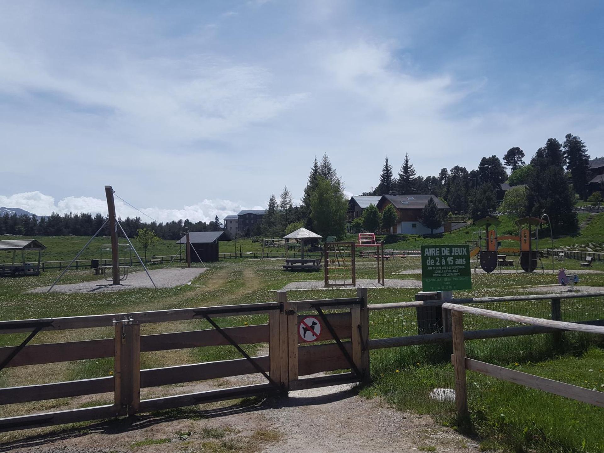 Apart. T2 à Pyrénnées 2000 au pied pistes - 1