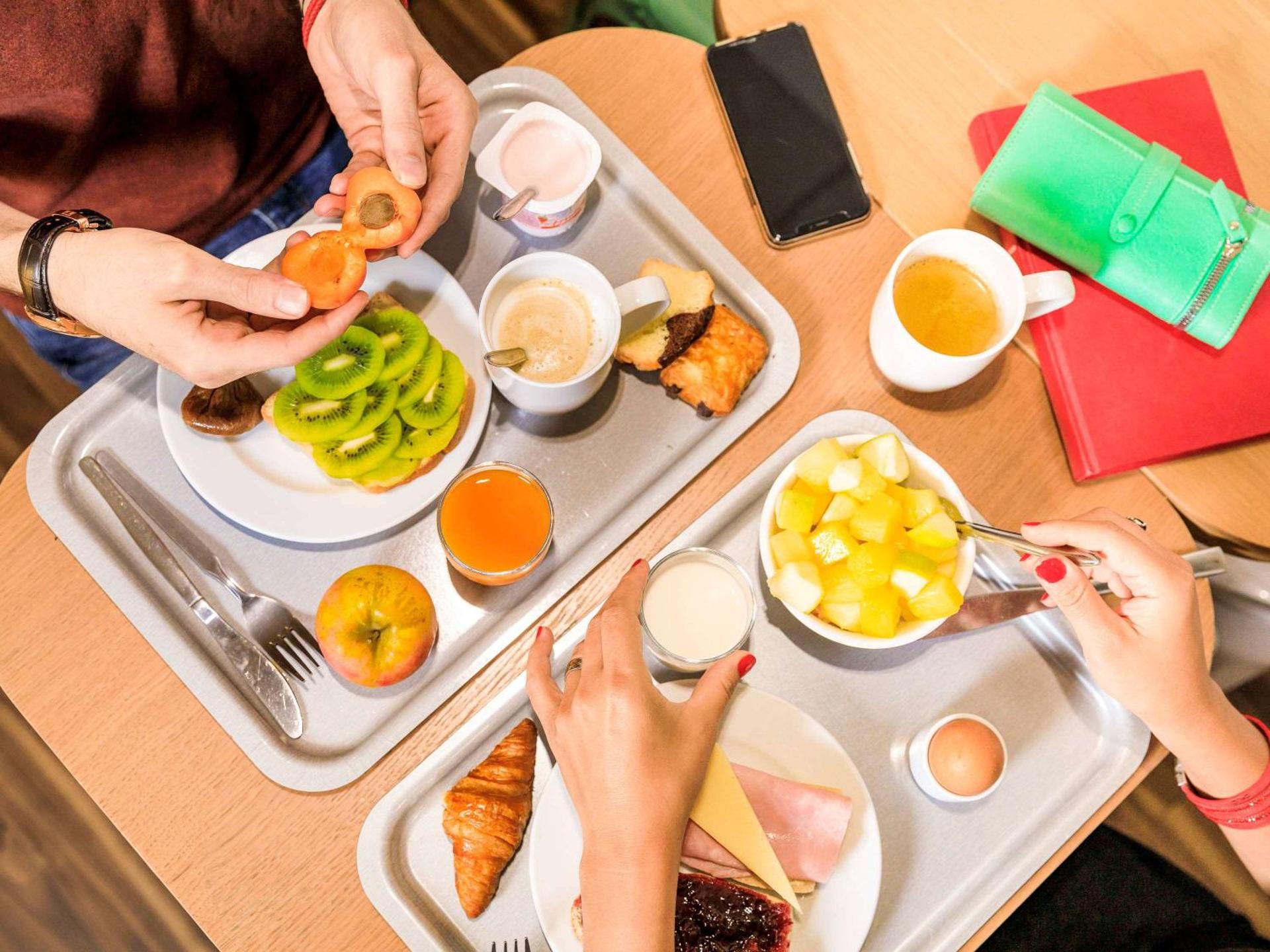 Restaurant/places to eat