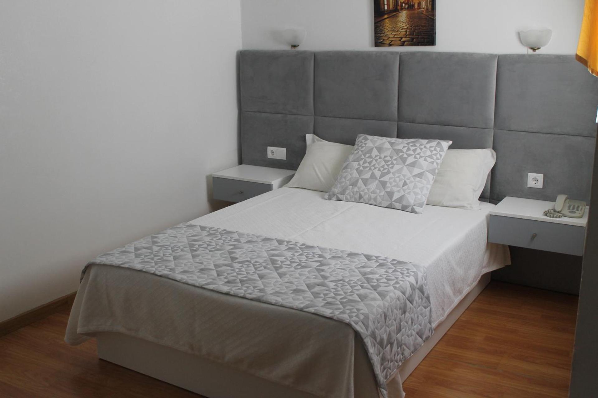 Alojamento Local Santa Cruz