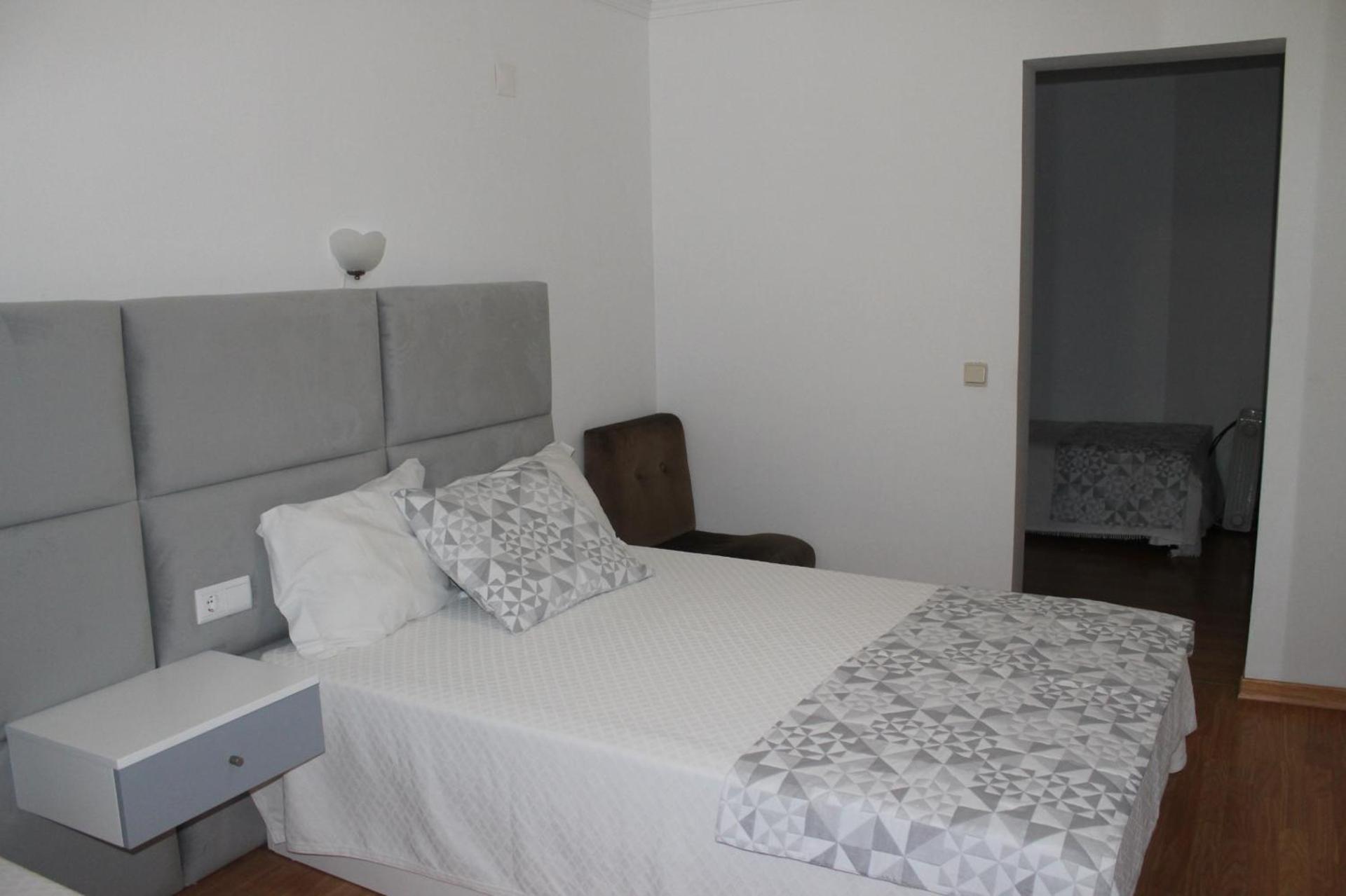 Alojamento Local Santa Cruz