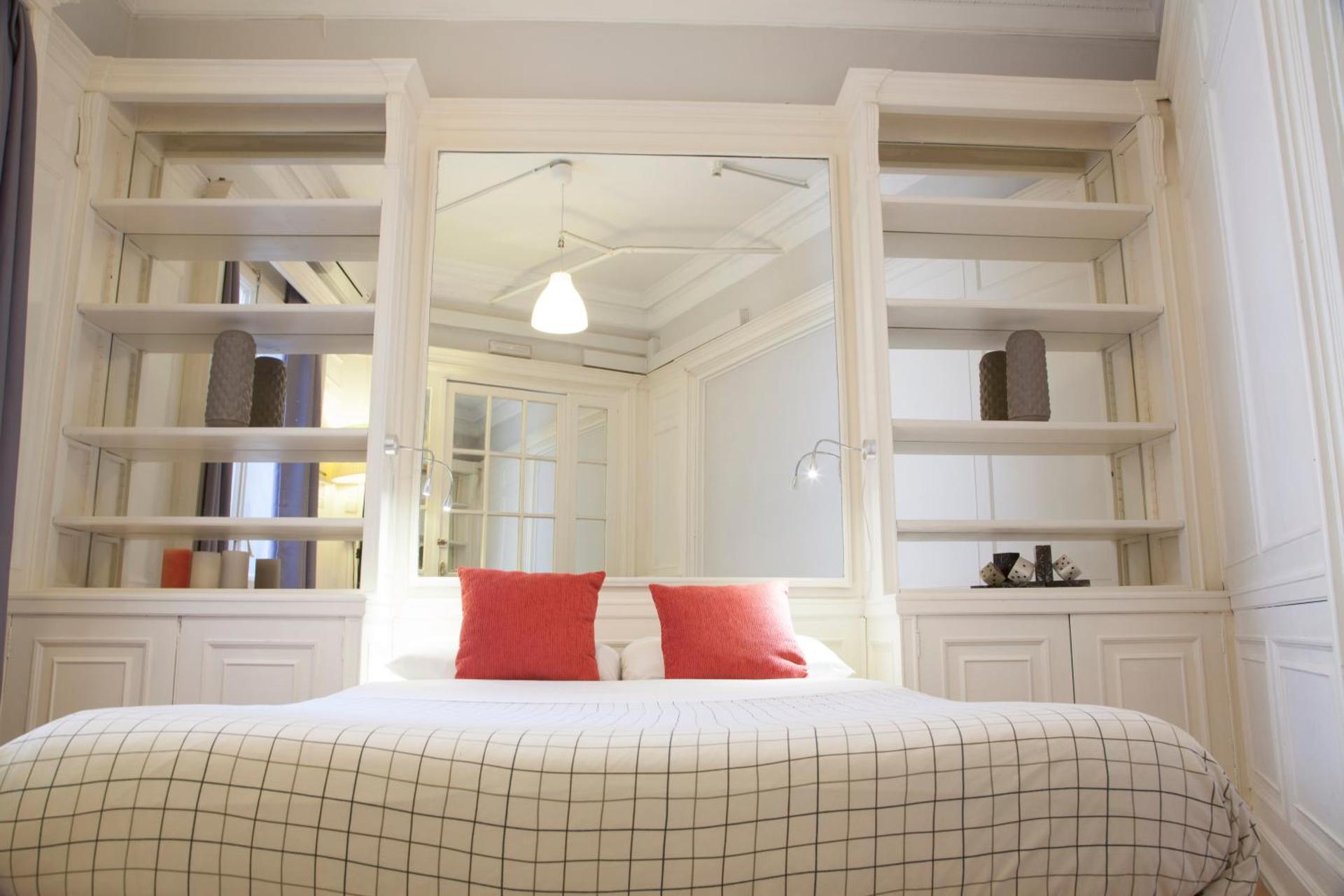 Standard Double Room with Shared Bathroom