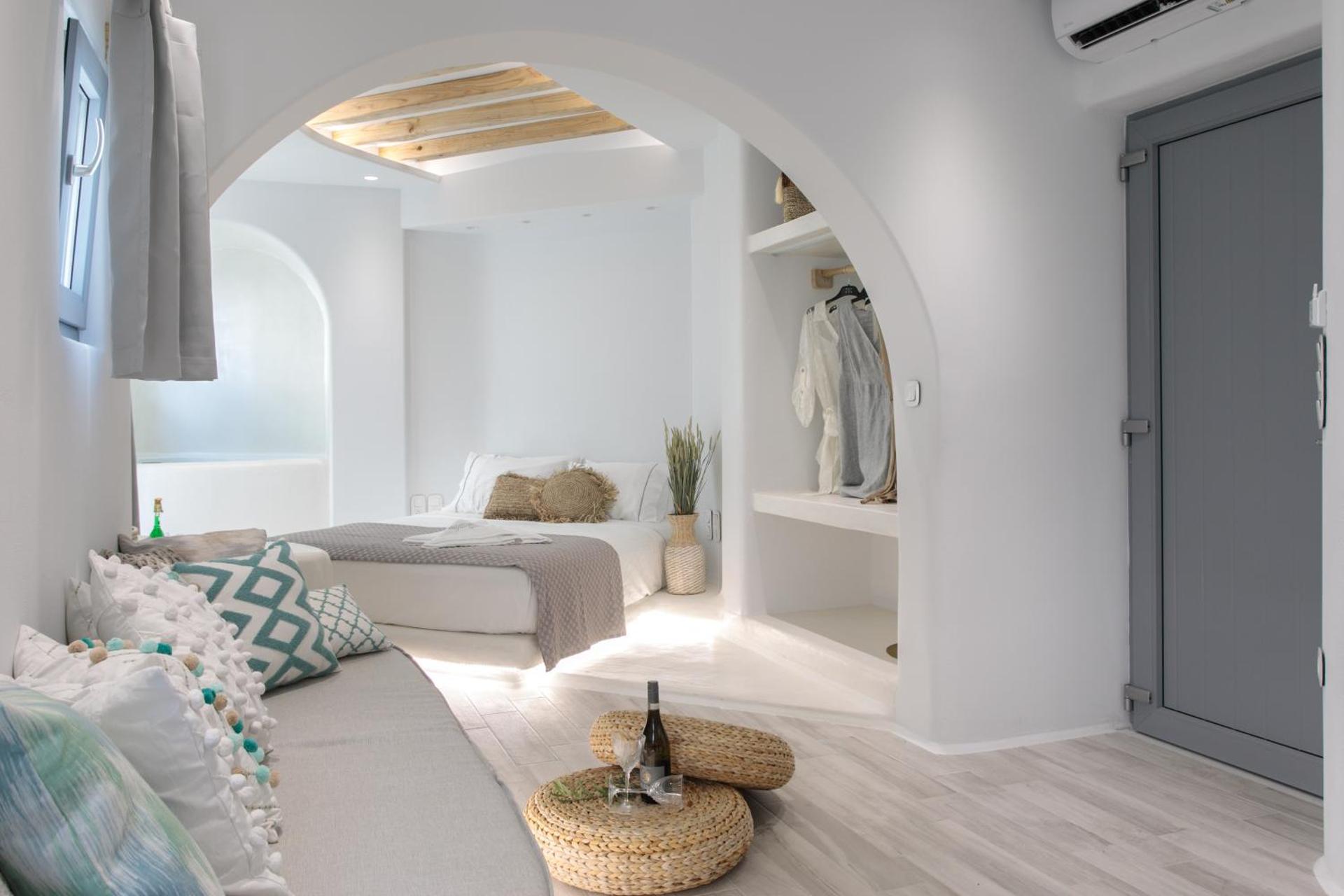 Majestique of Naxos luxury suites