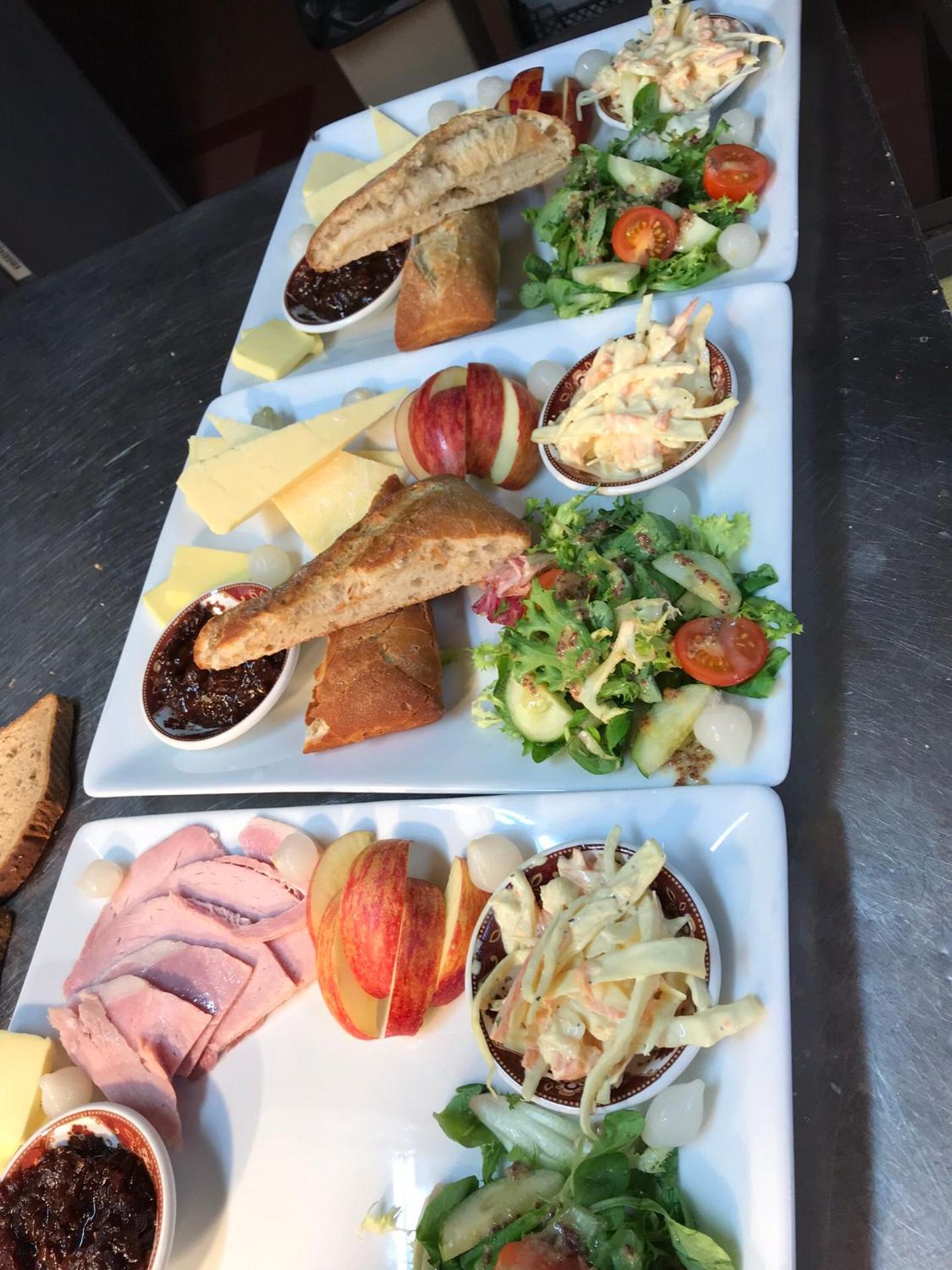 Restaurant/places to eat