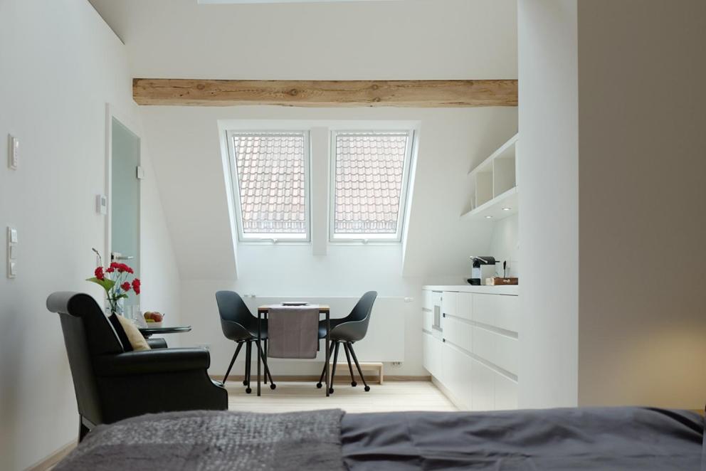 Alte Apotheke - Studio Appartements Karlsbad