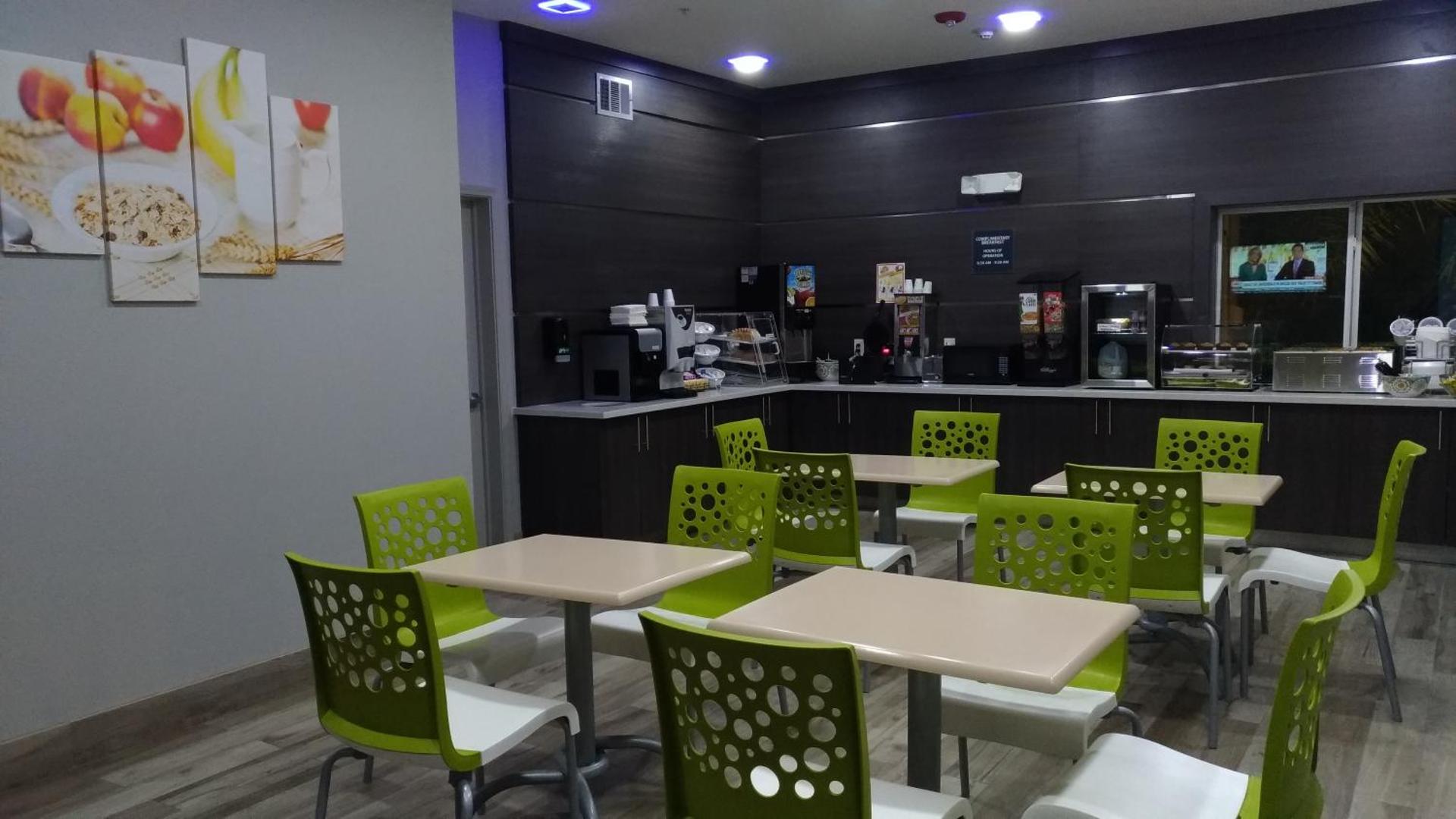 Haven Inn & Suites Downtown Houston.