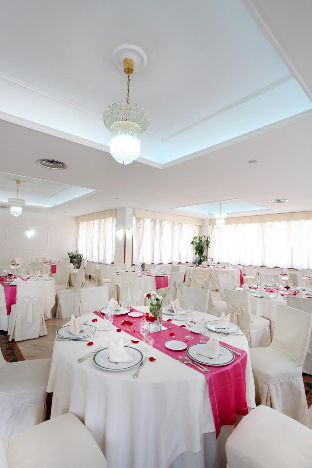 Banquet/Function facilities
