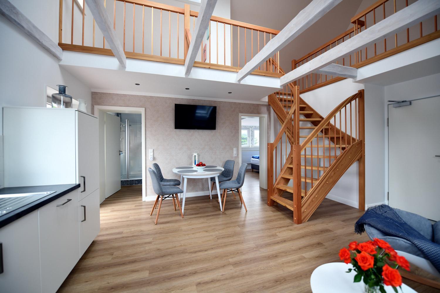 Communal lounge/ TV room