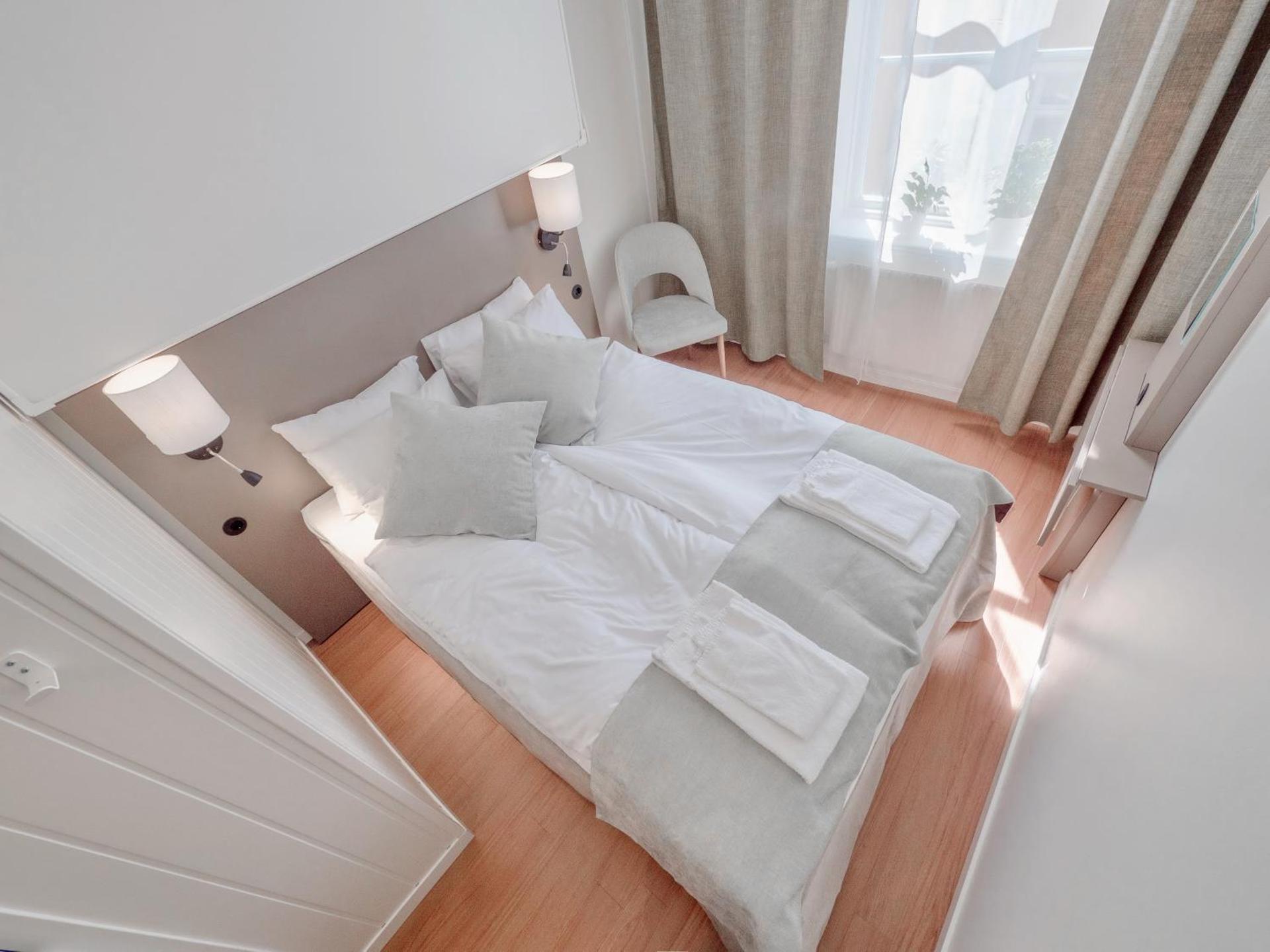 Budget Double Room with small bathroom