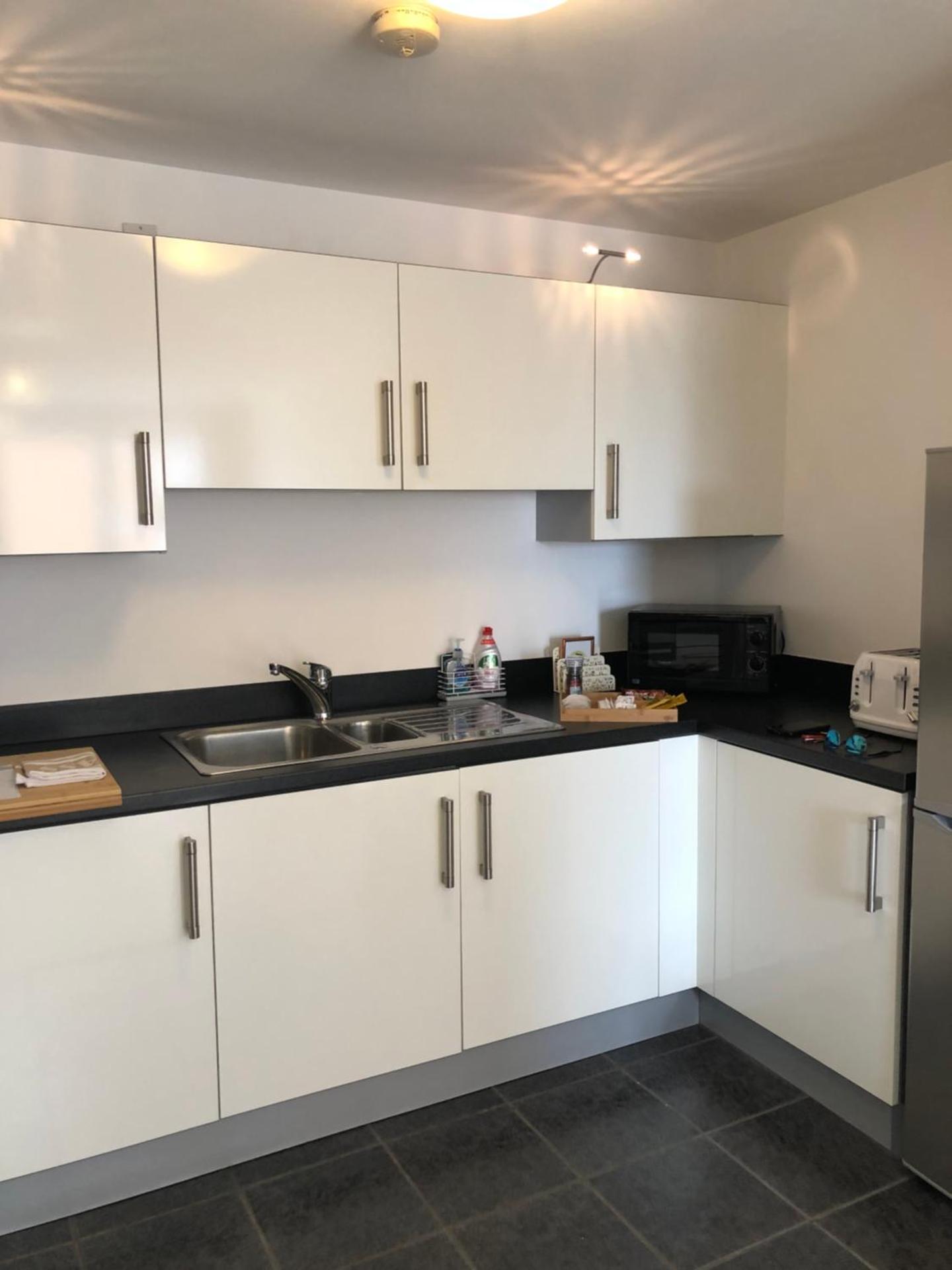 Hansen House 2 with Private Parking