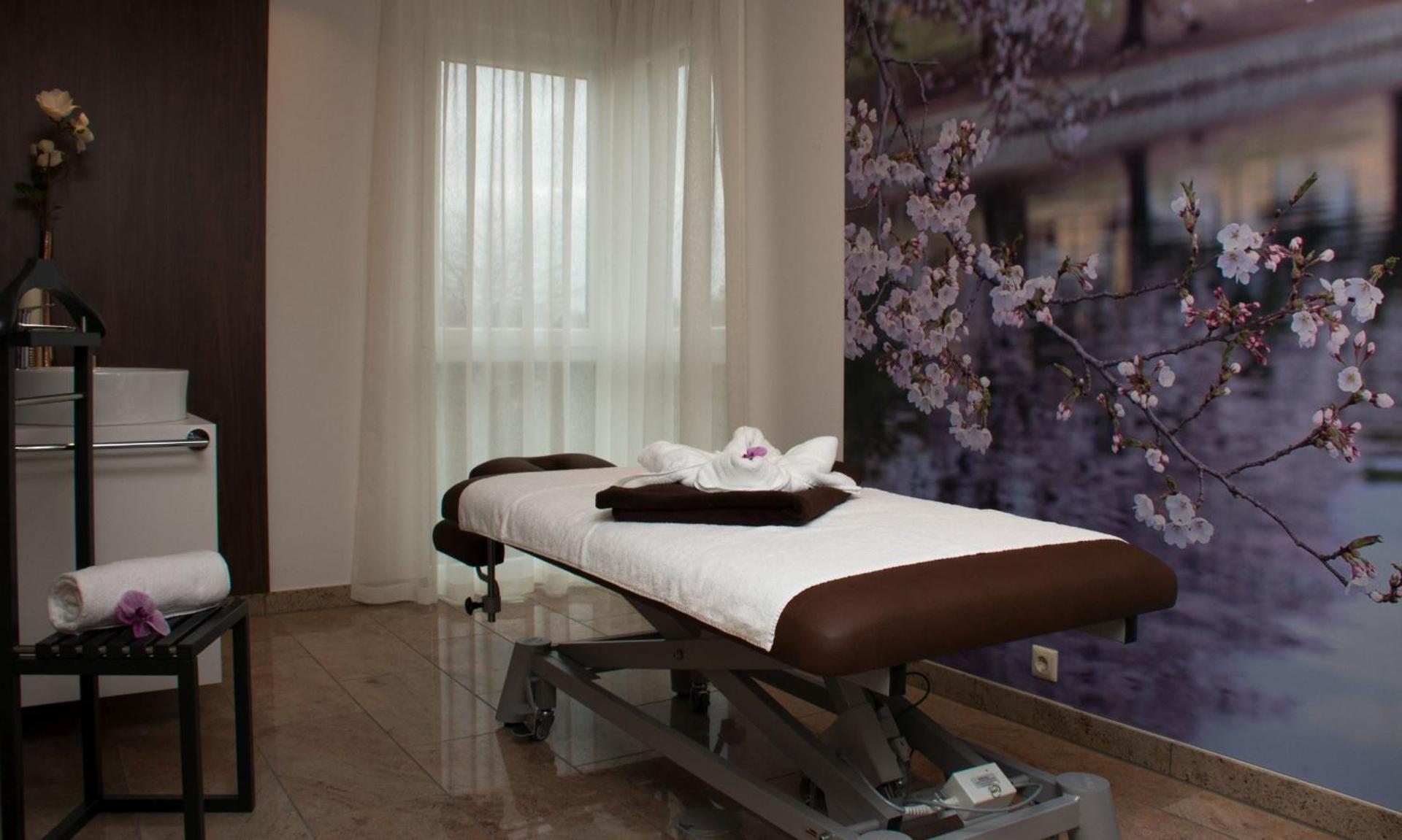 Spa and wellness centre/facilities