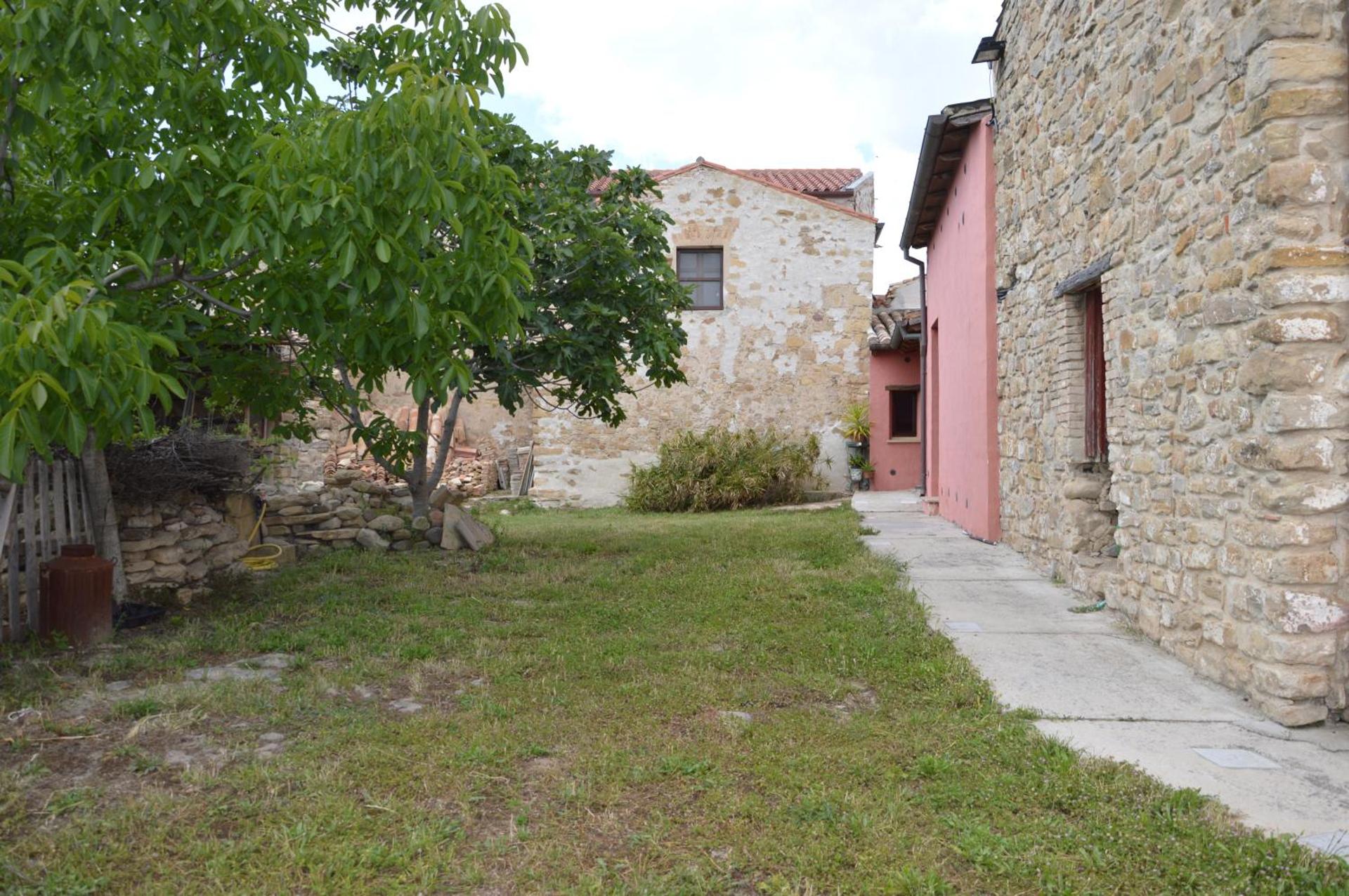 Inner courtyard view