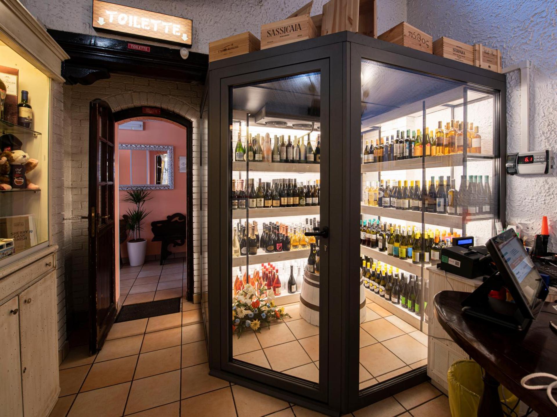 Restaurant/places to eat