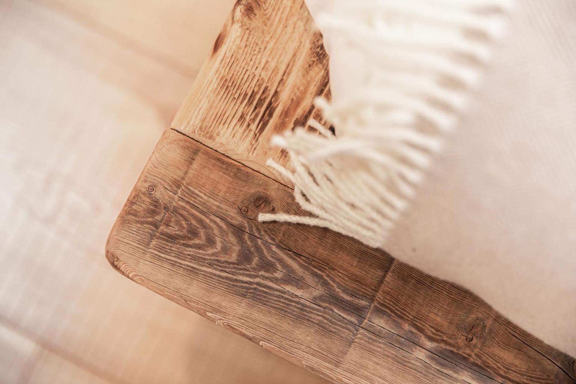 Mountain Dolomiti Apartments-Maison Perrod