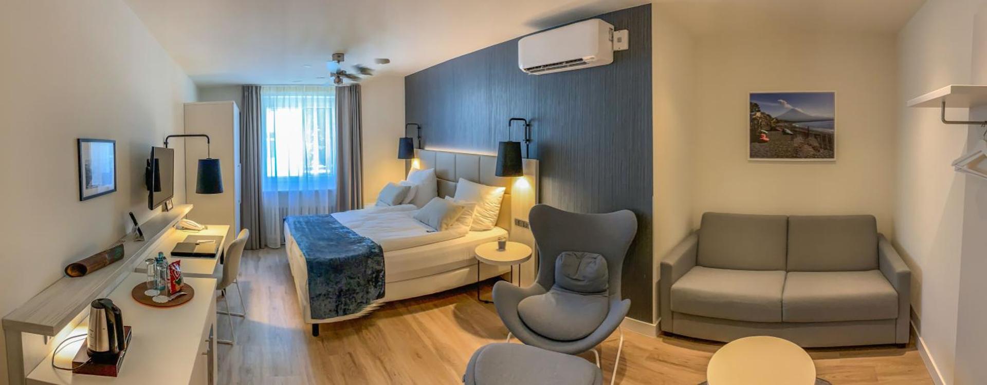 Photo of the whole room