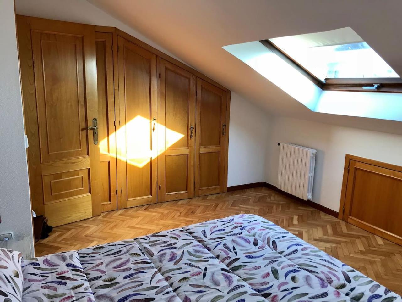 VUT-OR-182 Atico Emilia Pardo Bazán