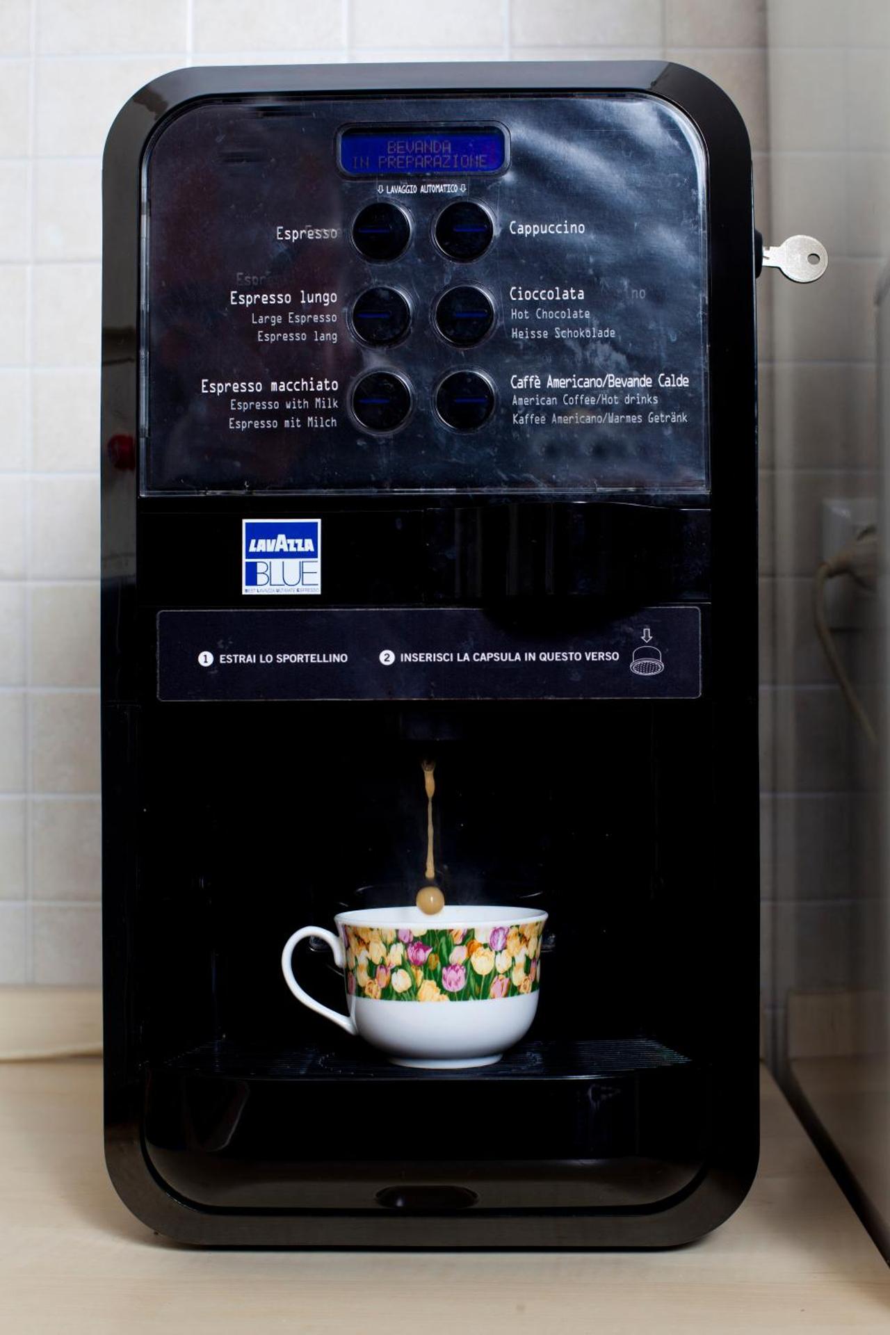 Coffee/tea facilities