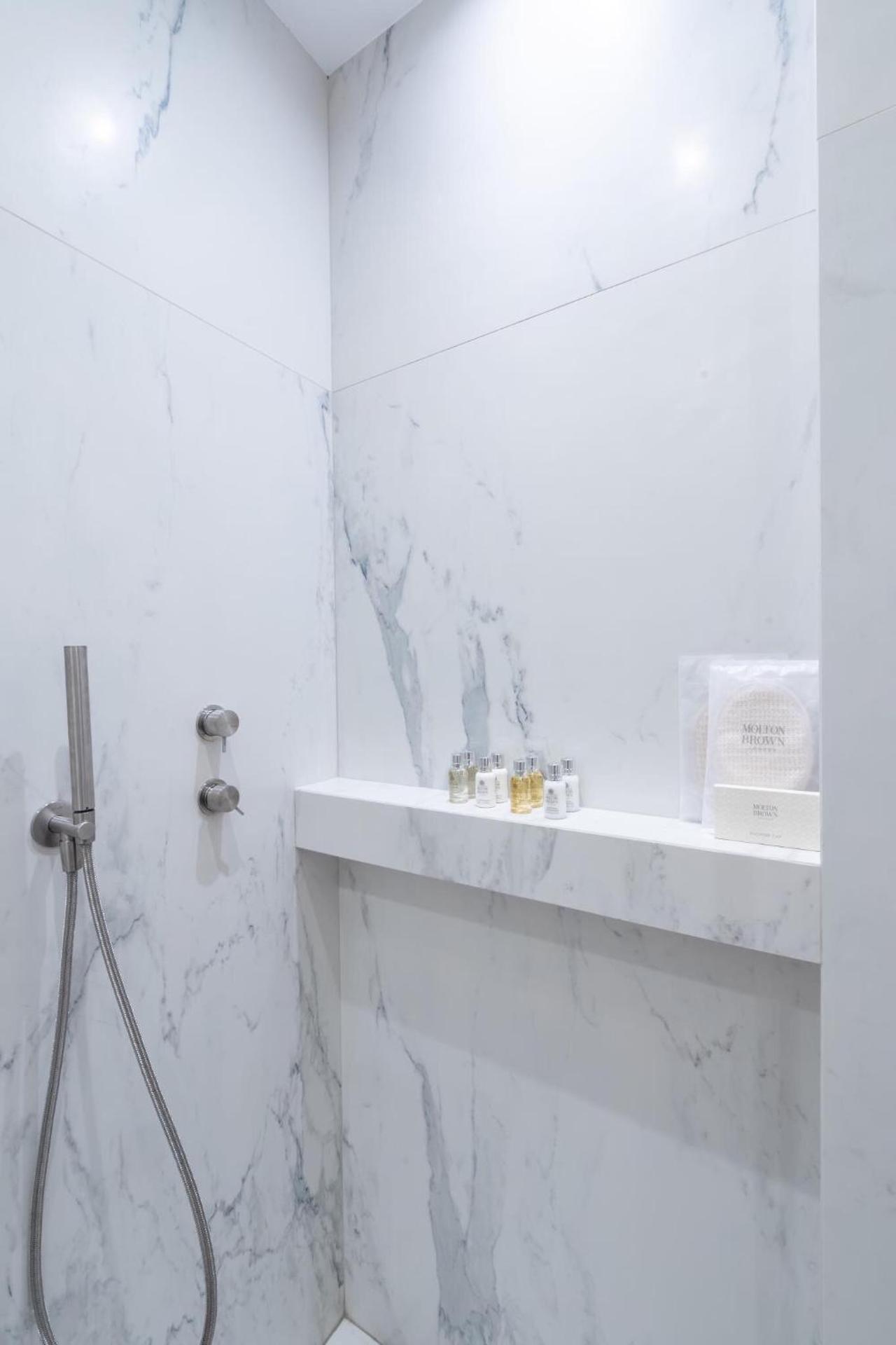 Junior Suite with Garden View