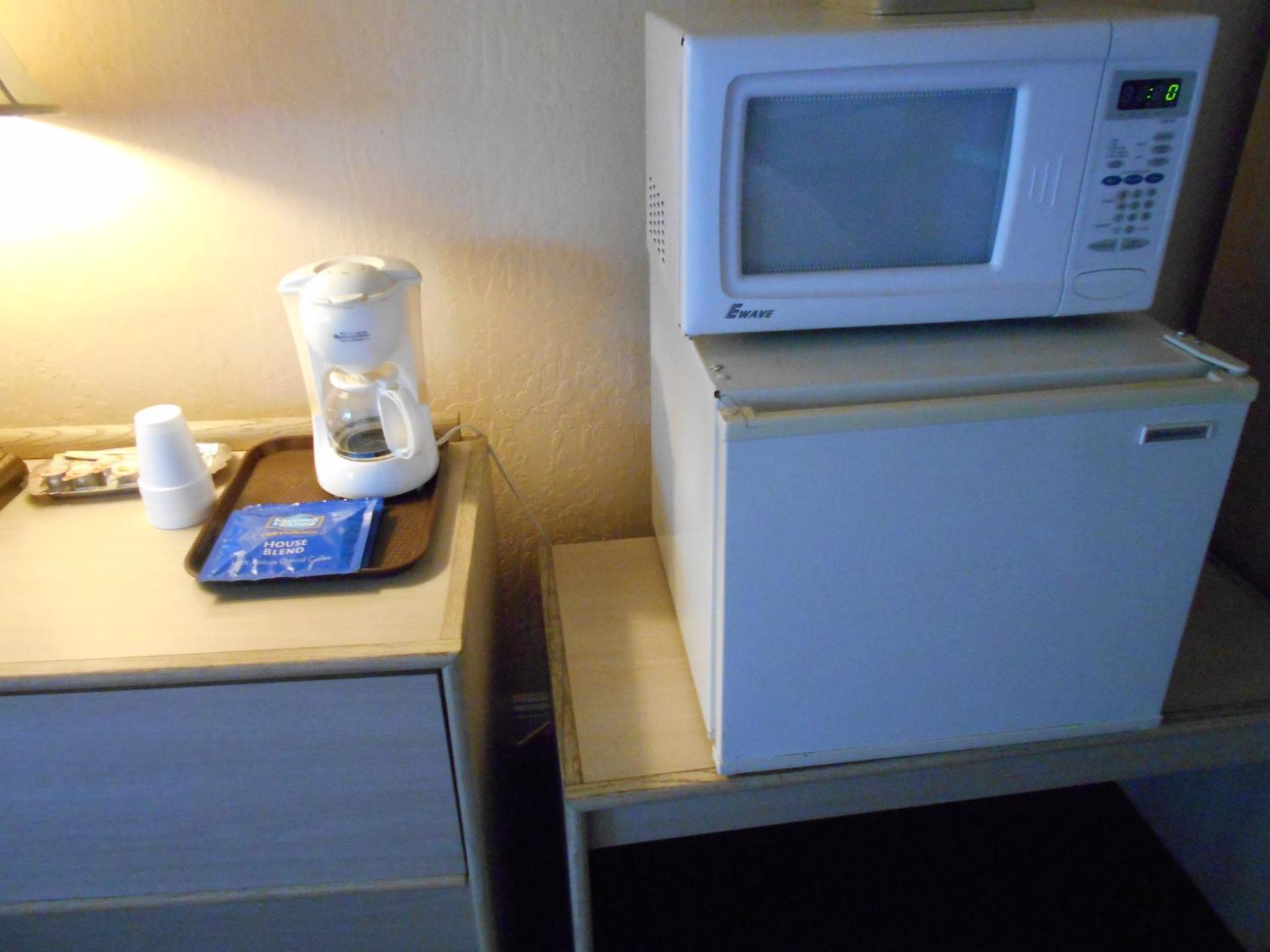 Coffee/tea facilities