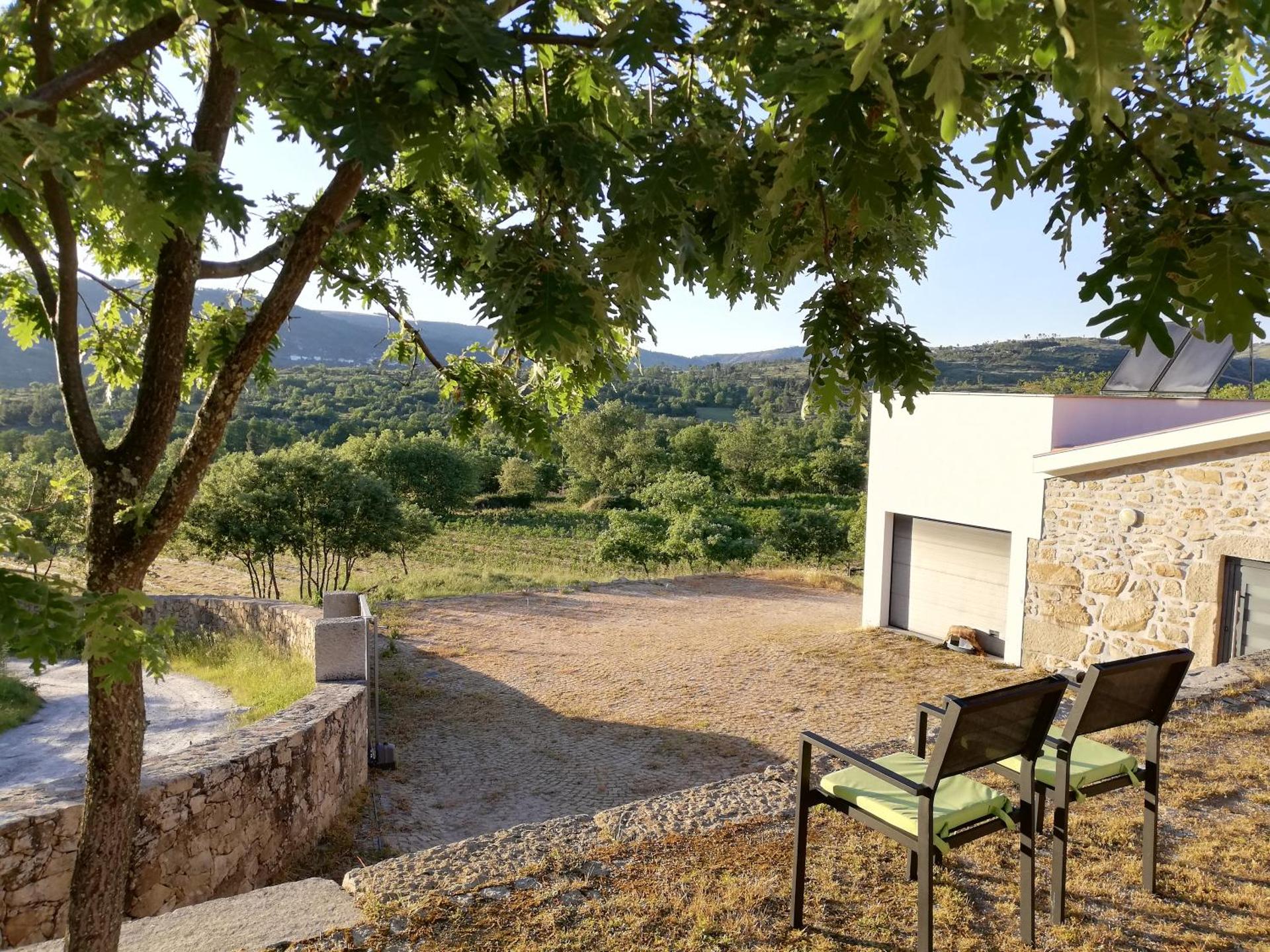 Lejlighed med bjergudsigt