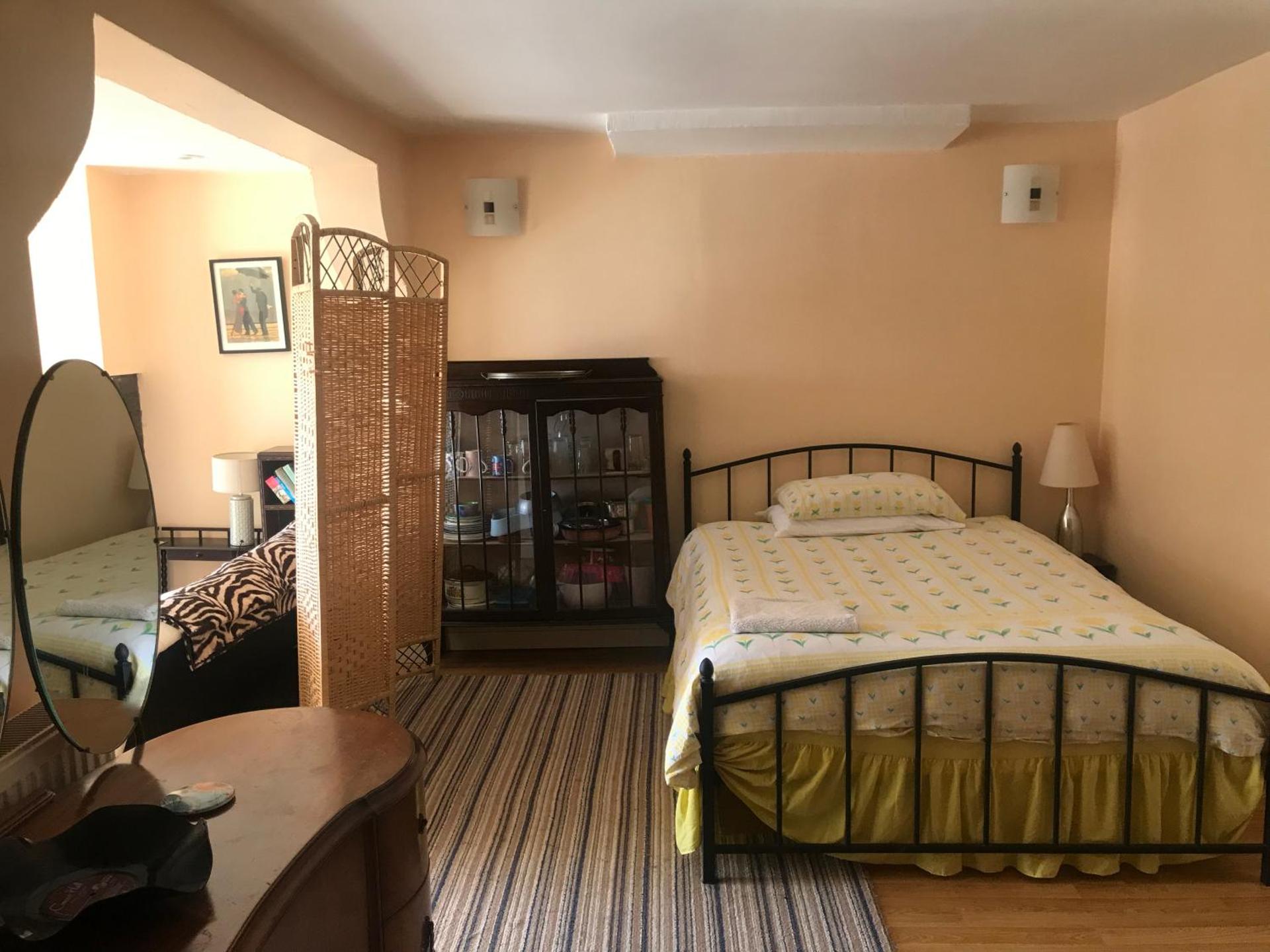 Ground Floor - view of Lighthouse, Garden and Parking