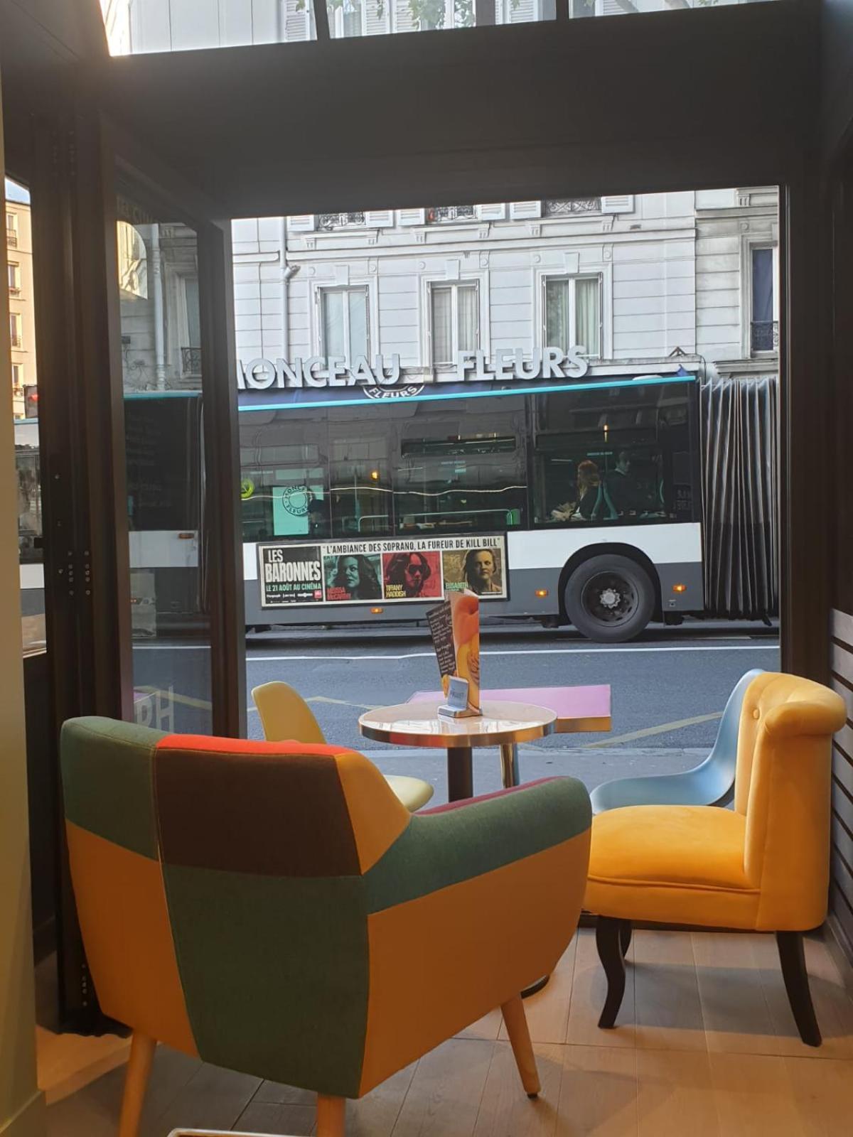 Hotel PARIS GAMBETTA- PANAMHOTEL-PERE LACHAISE