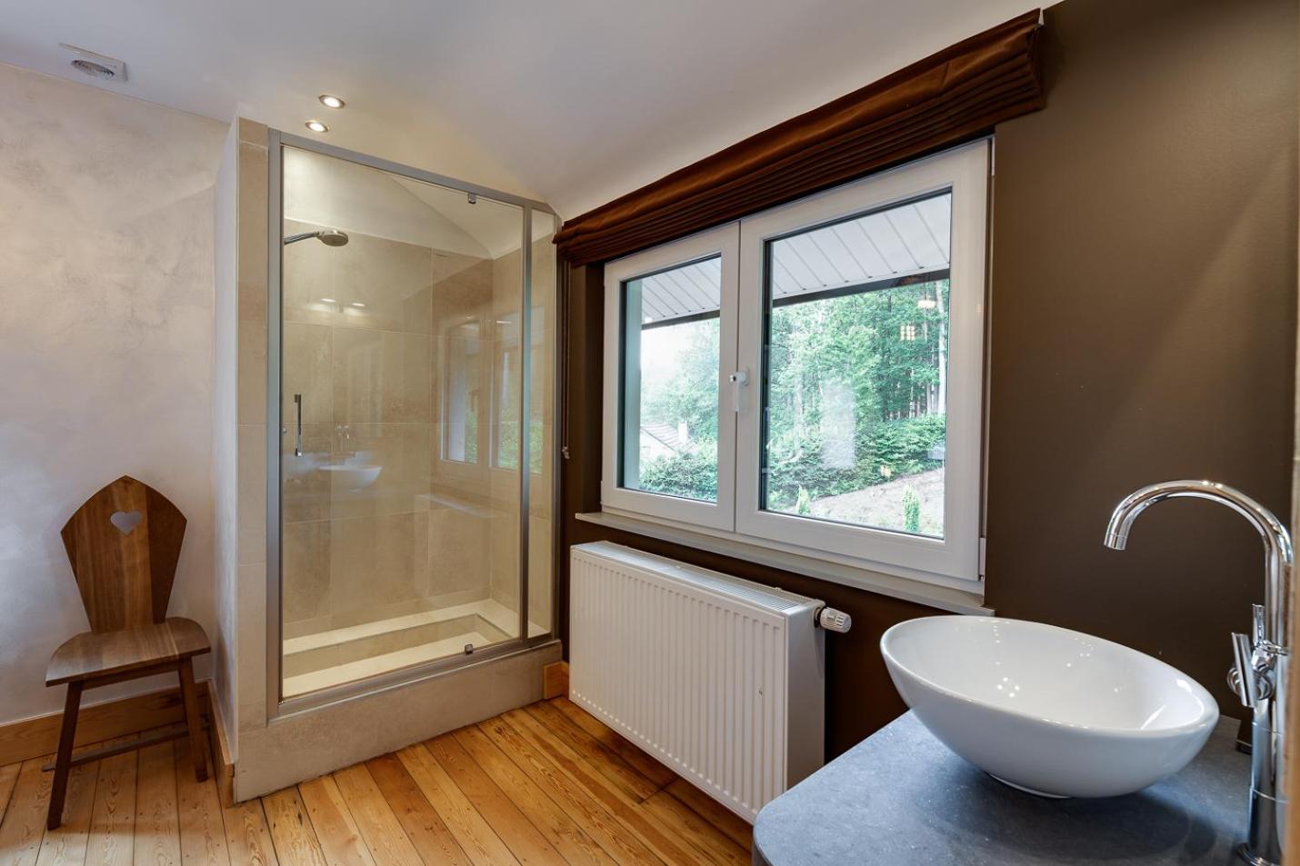 La Villa des Sources à 500 mètres du circuit