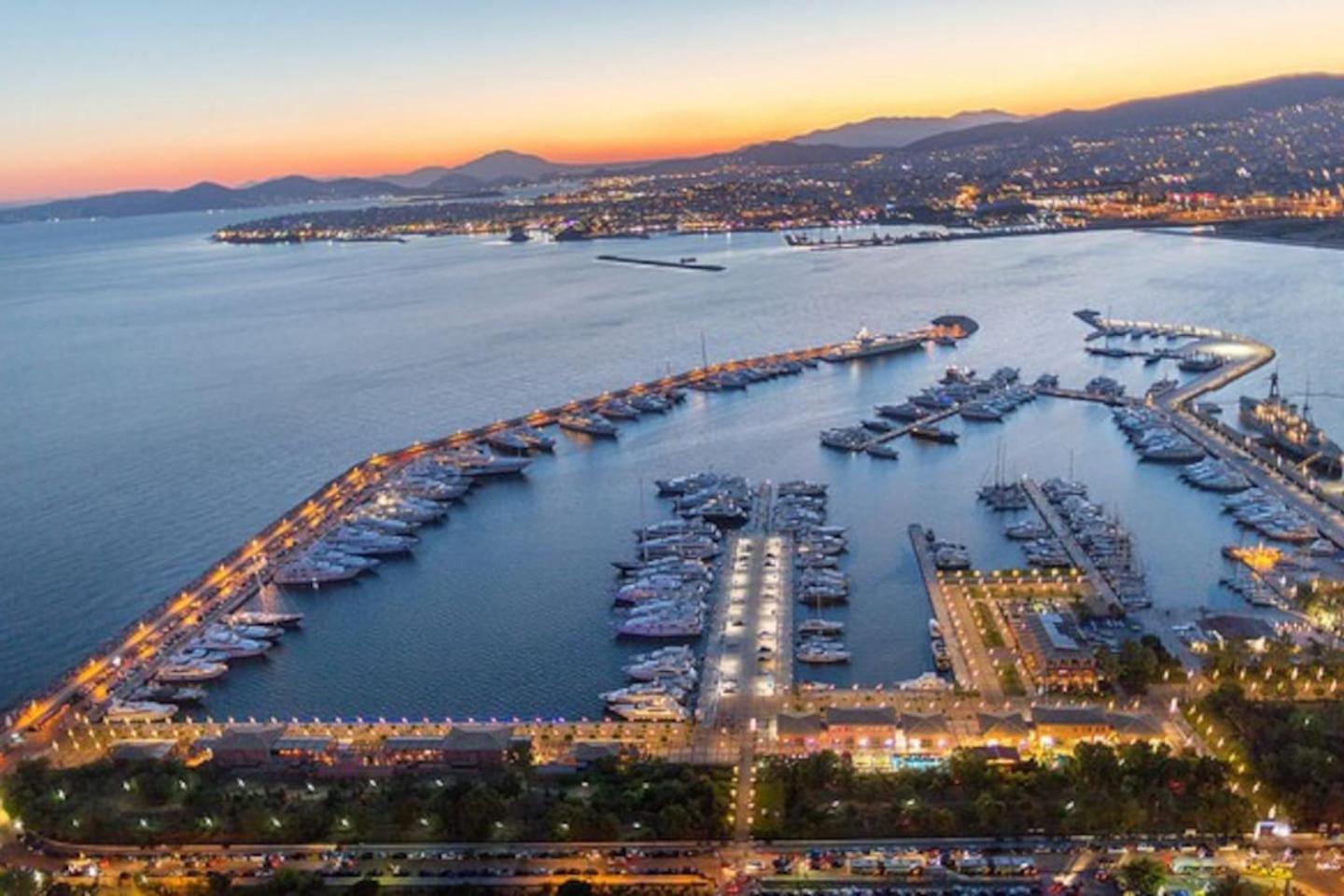 SEASIDE SUNSET WALKS