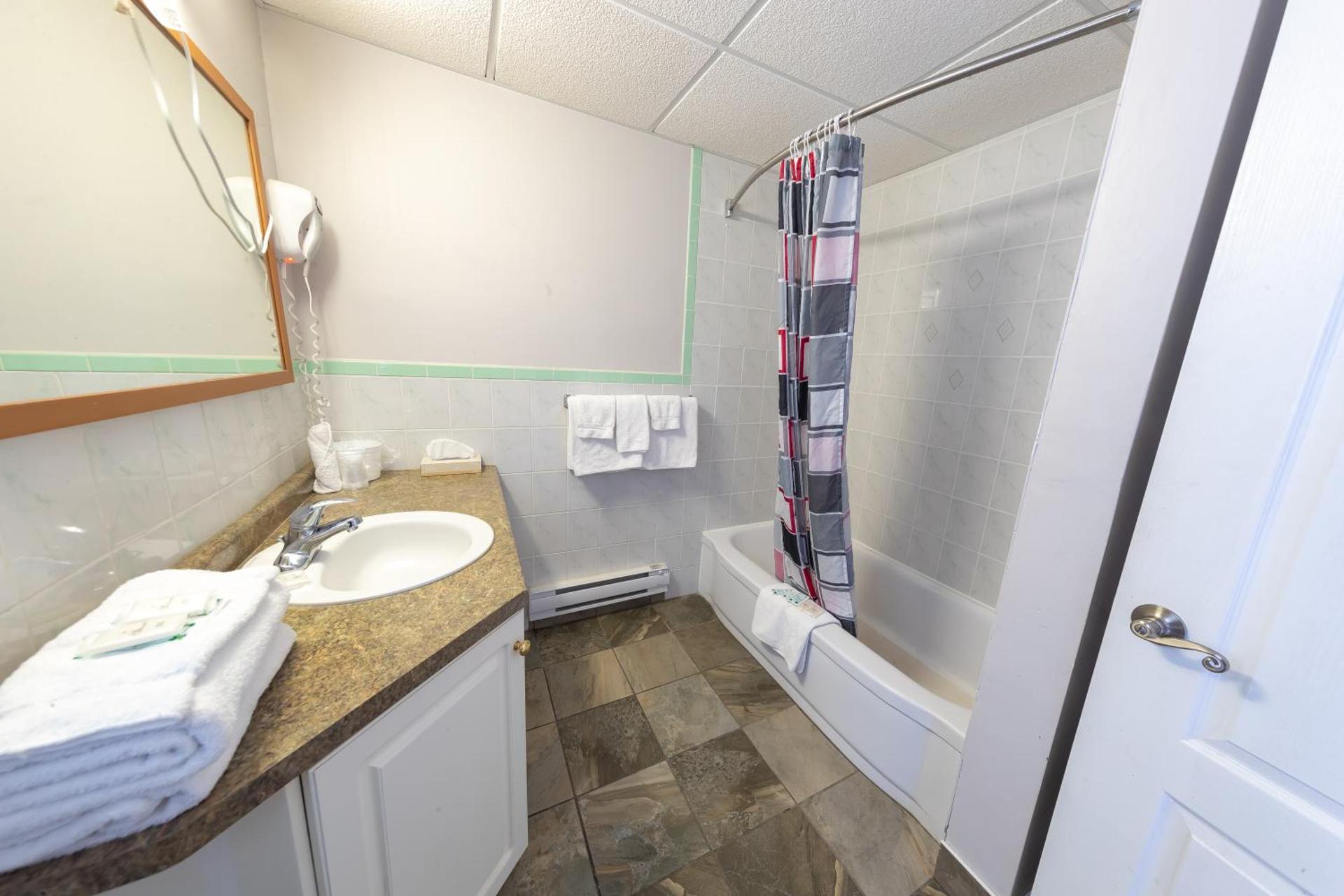 Villager Lodge Niagara Falls