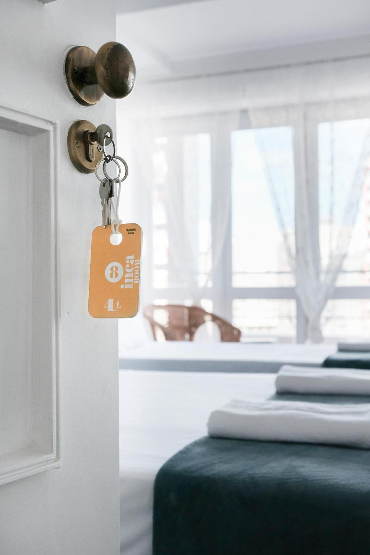 4U Lisbon Suites & Guesthouse VII Airport