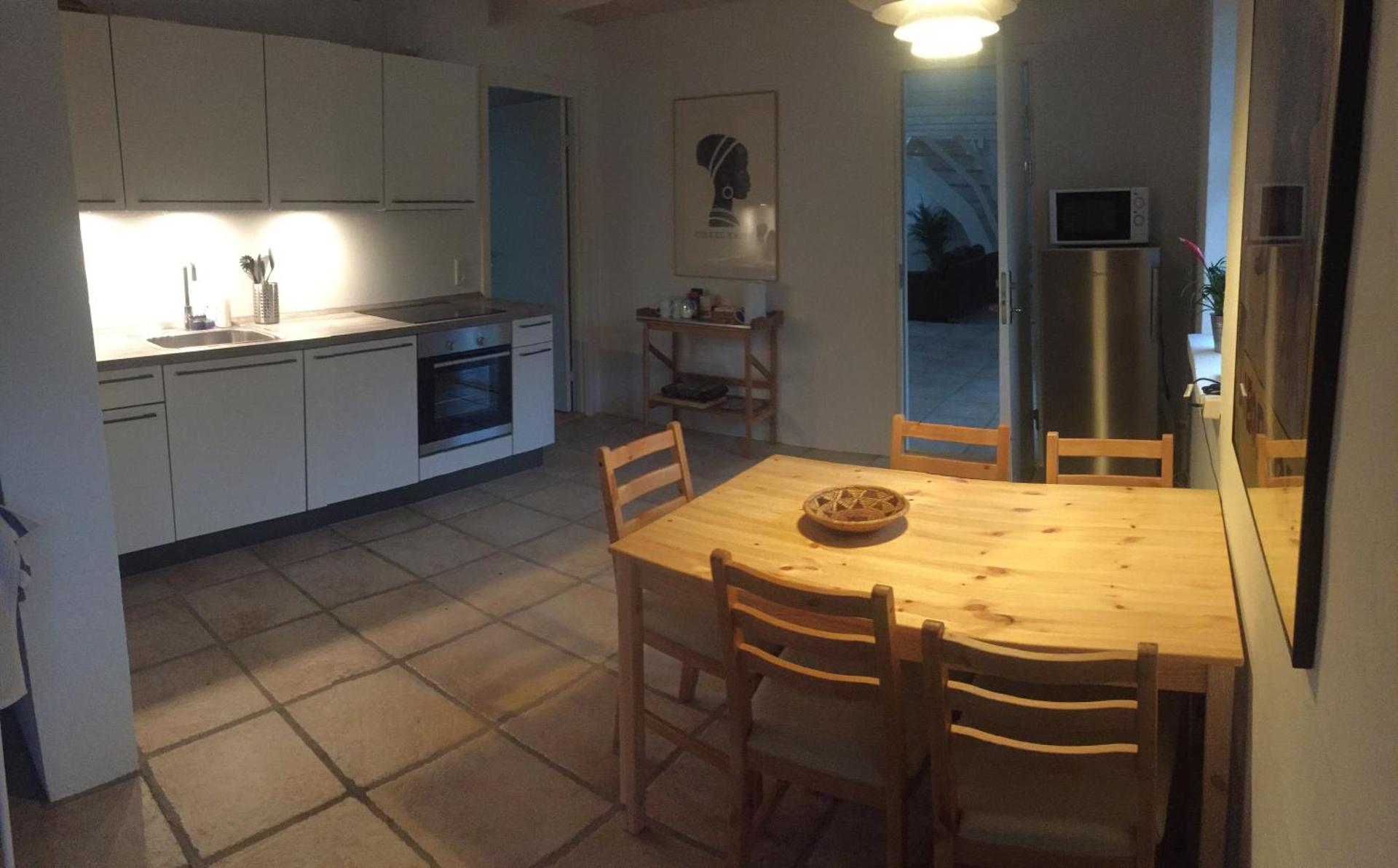 Kitchen or kitchenette