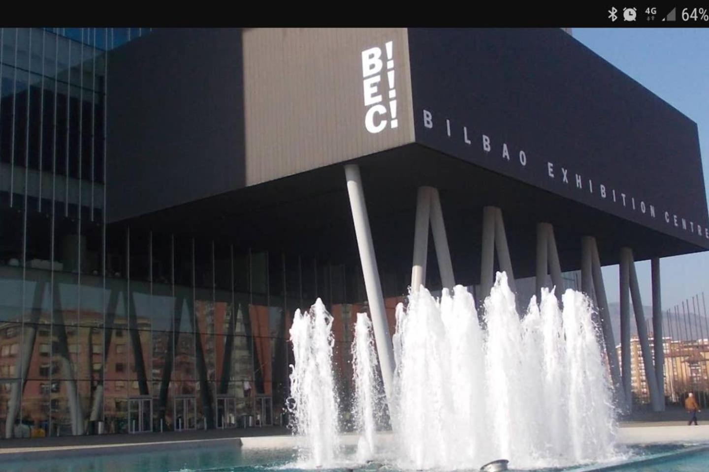 LAIA HOME GARAJE Y WIFI