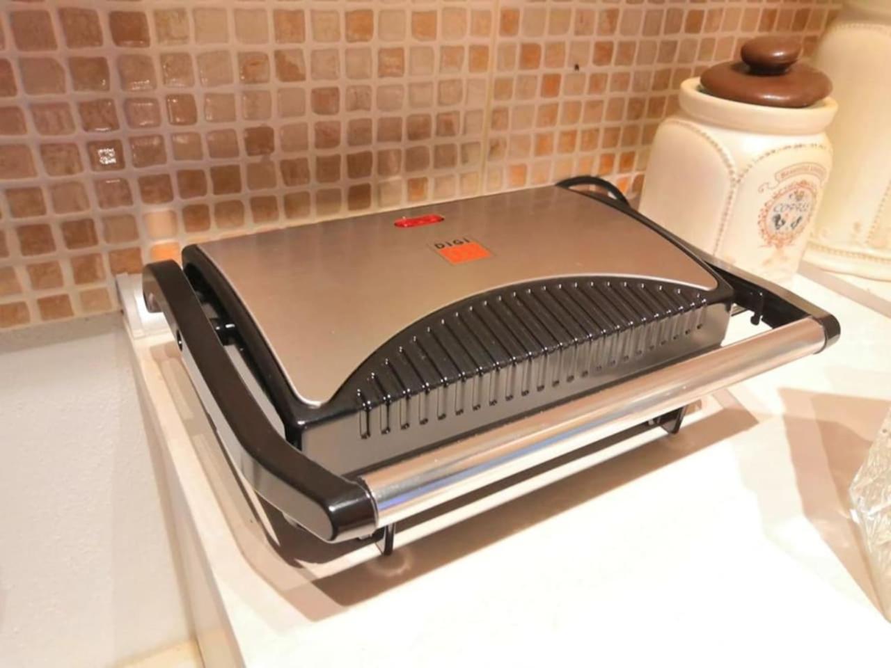 The Little Gem Under The Rocks