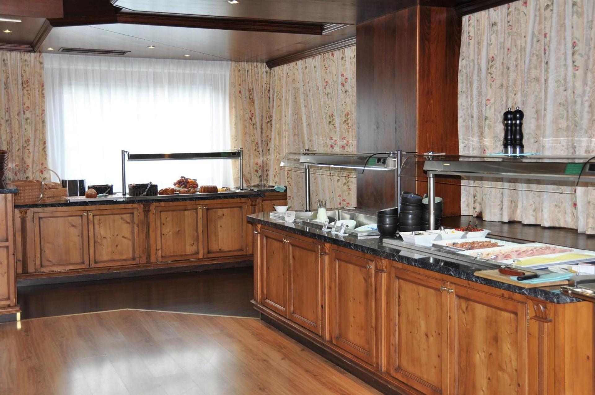 Continental breakfast