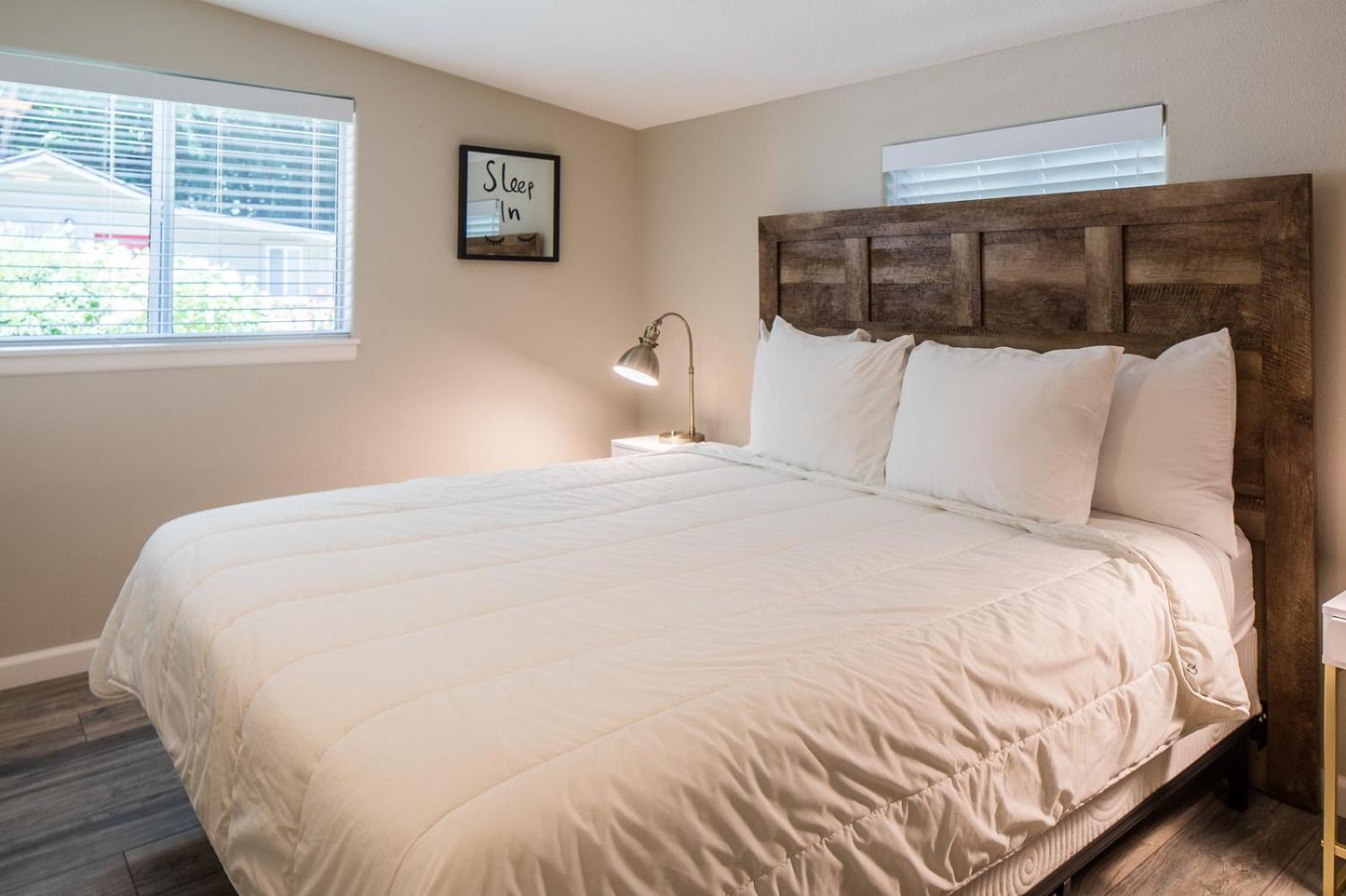 Cottages On River Road