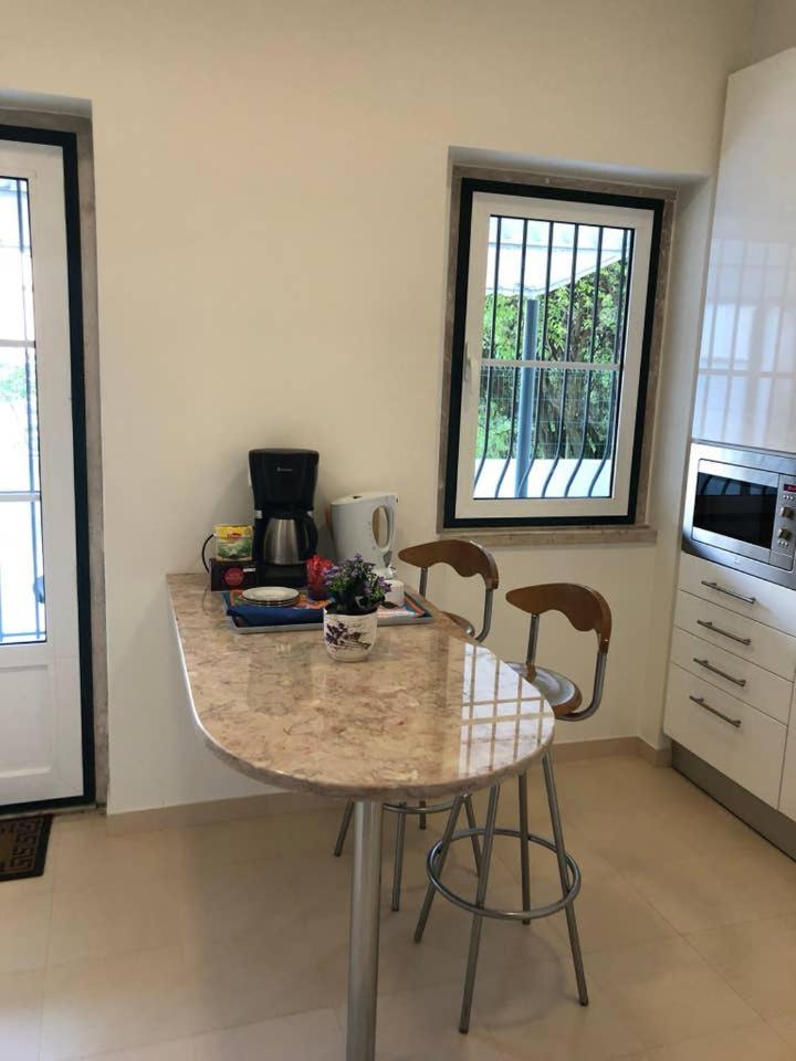 Grandmommy's House - Traditional and comfy Lisboan apartment