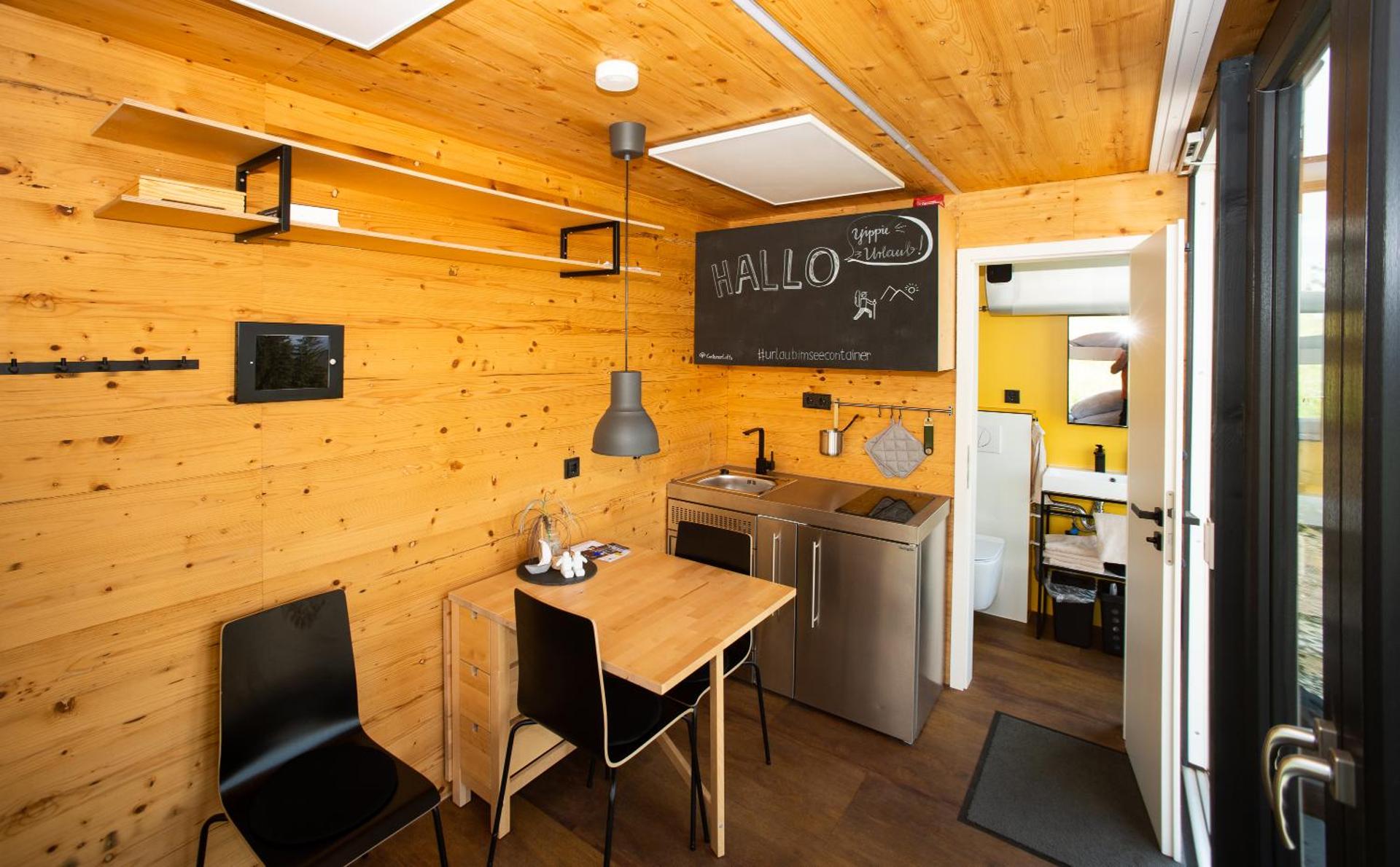 Photo of the whole room