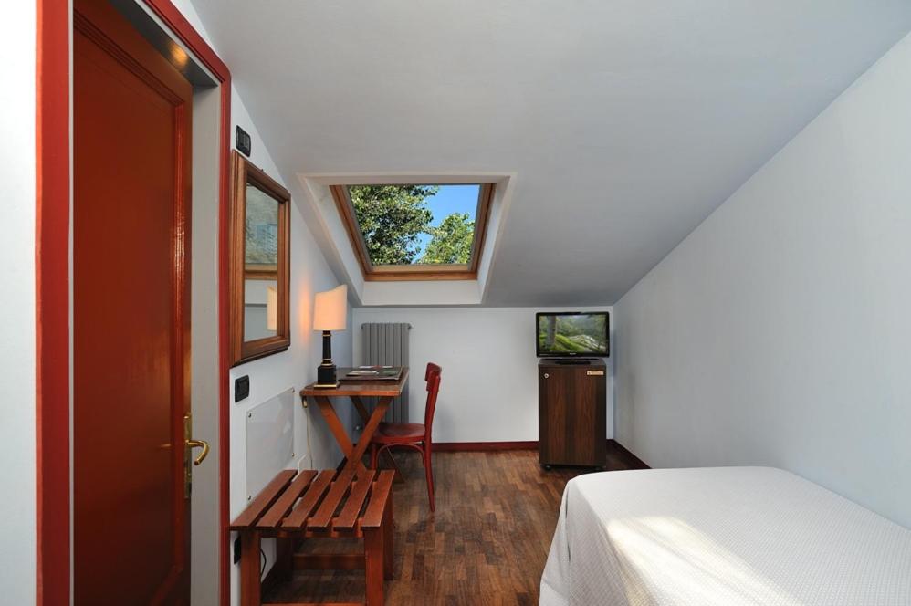 Single Room - Business