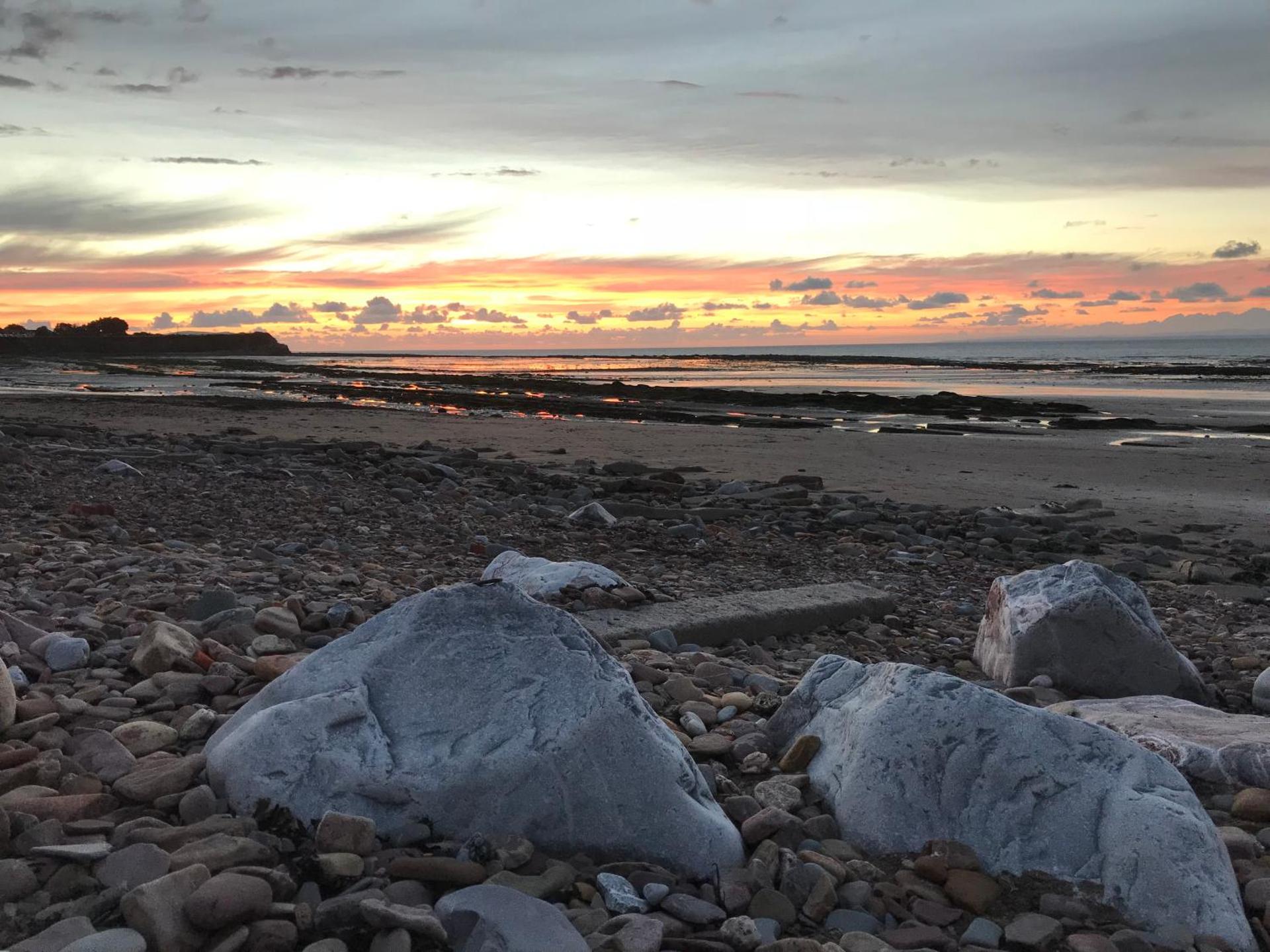 Court Farm Holiday Bungalows Ltd