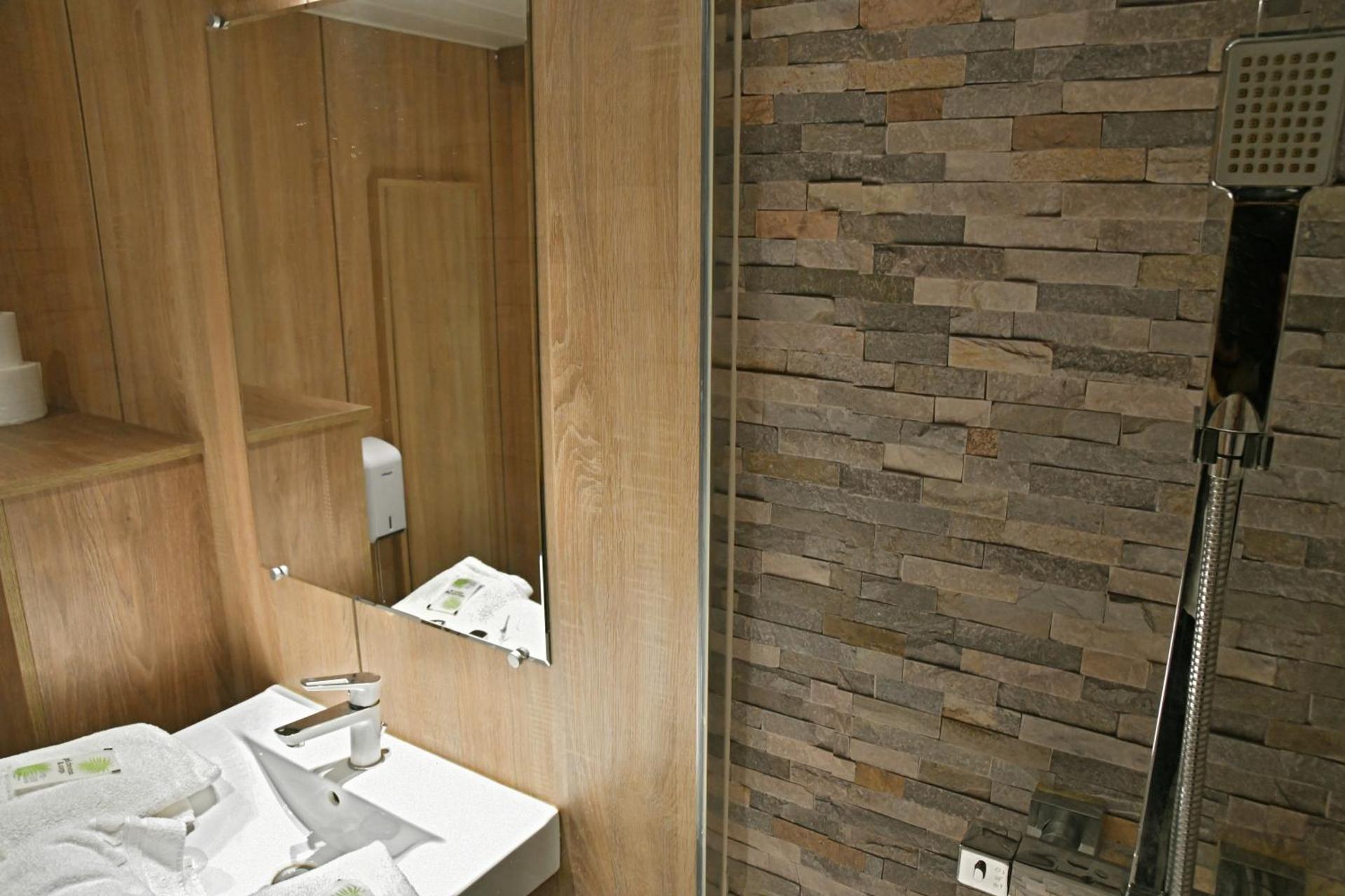 The Originals Access Aéroport, Hôtel Aurillac