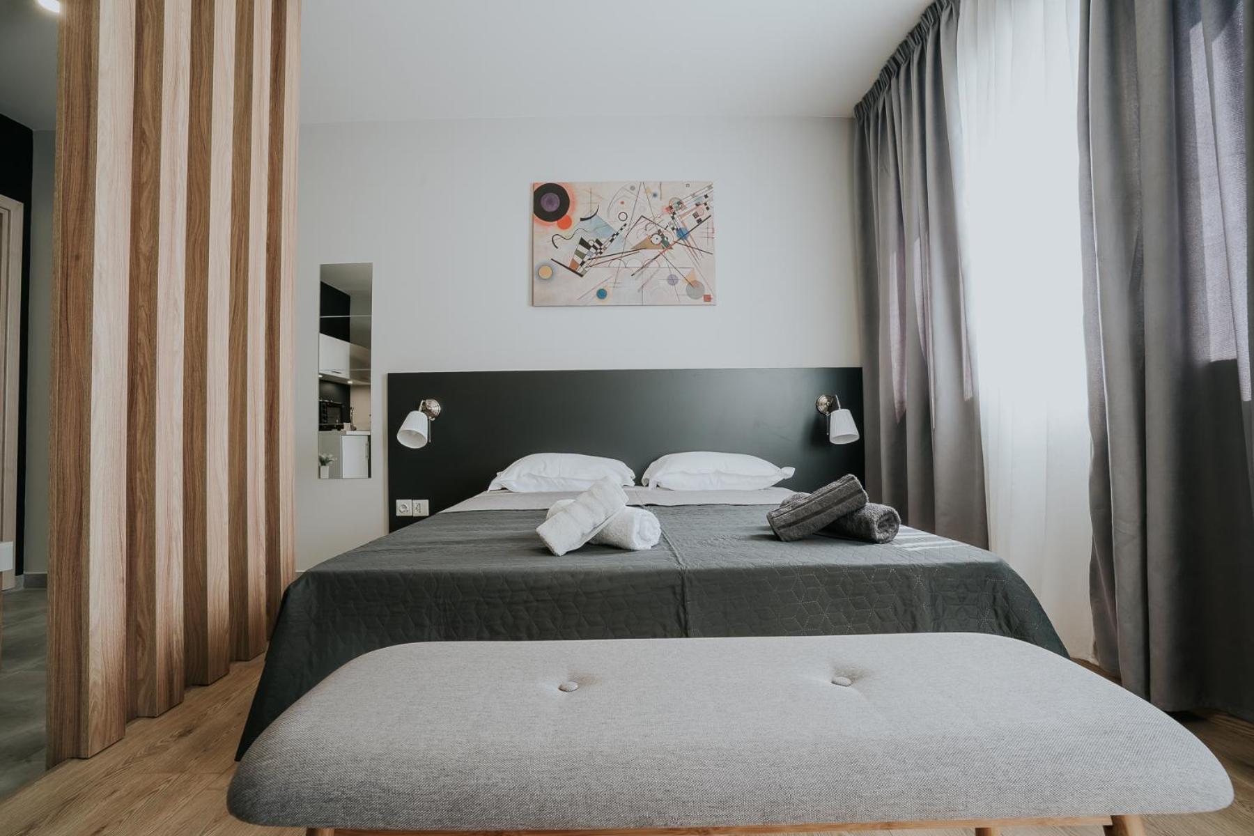 Unique Experience Apartment’s