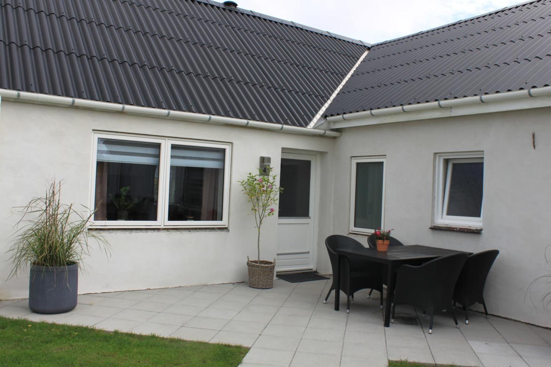 Inner courtyard view