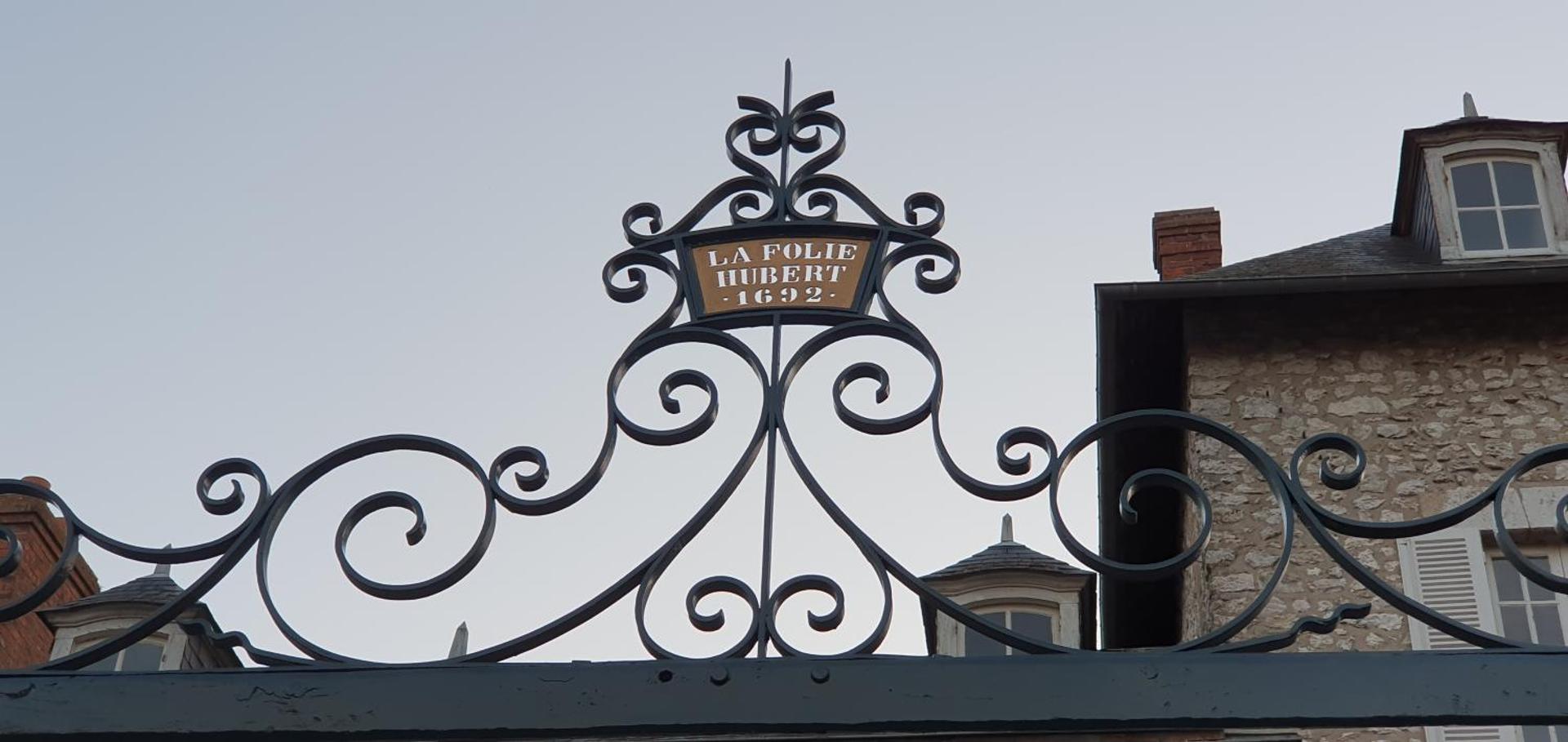 Property logo or sign