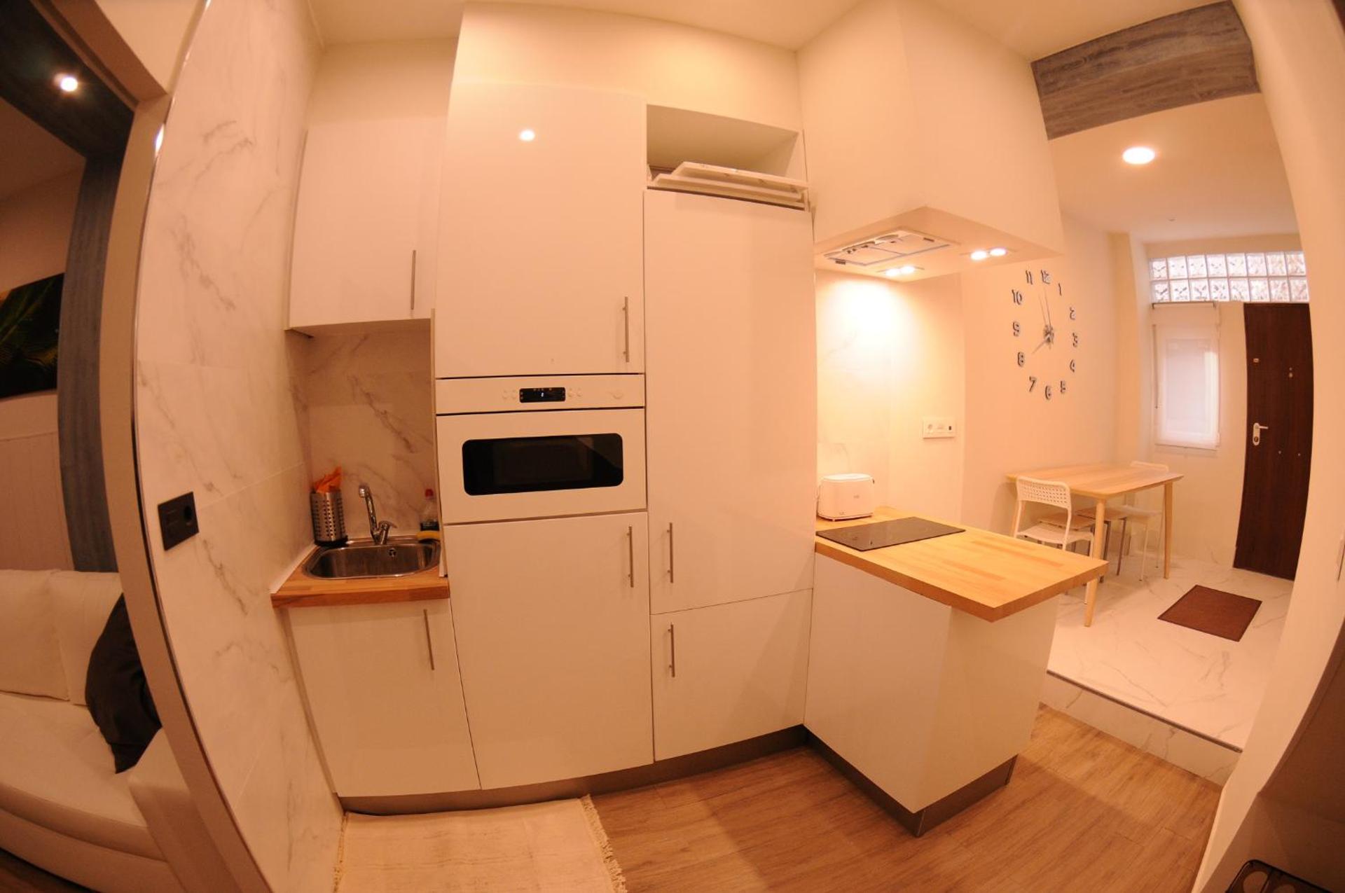 Kitchen or kitchenette
